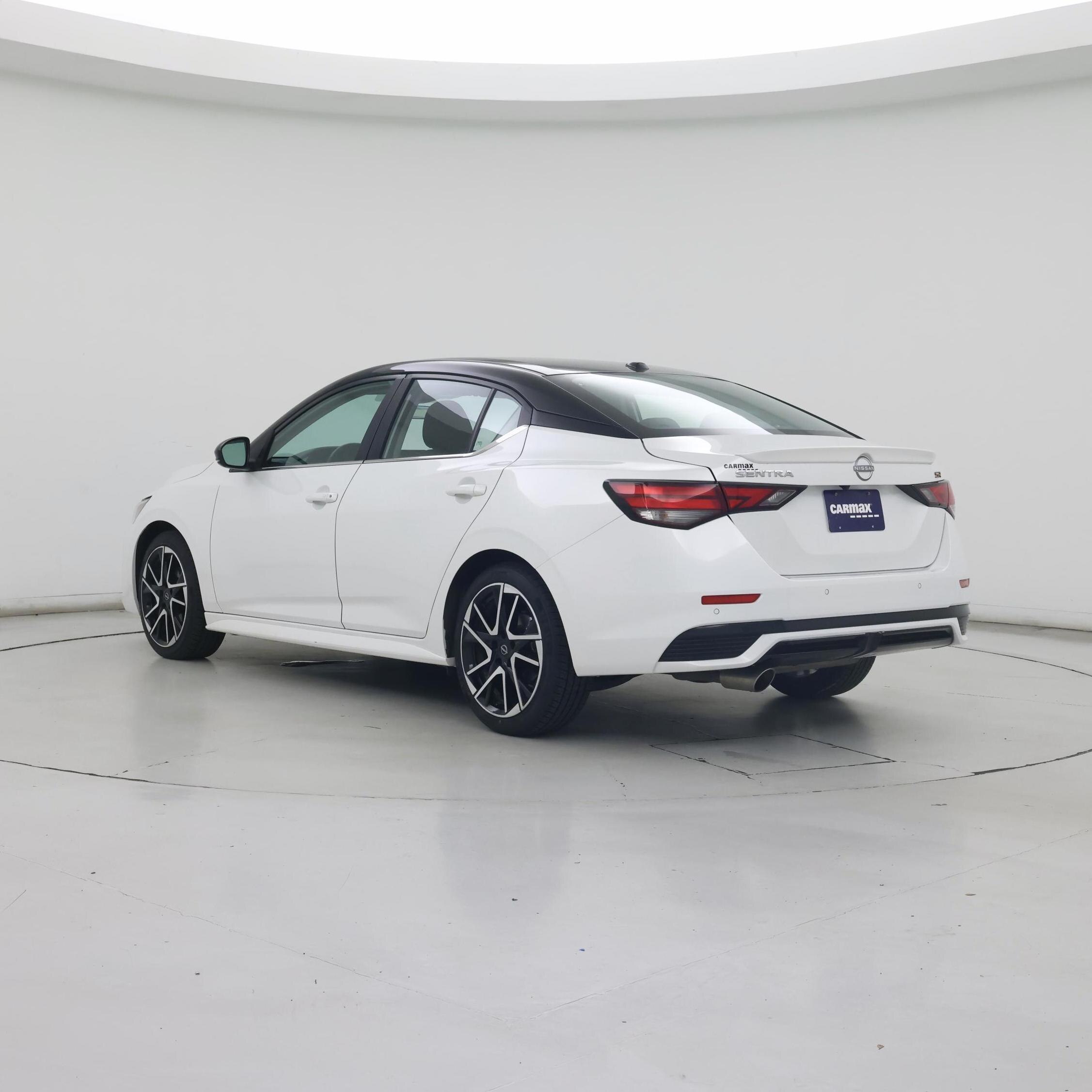 Thumbnail: 2025 Nissan Sentra - 2
