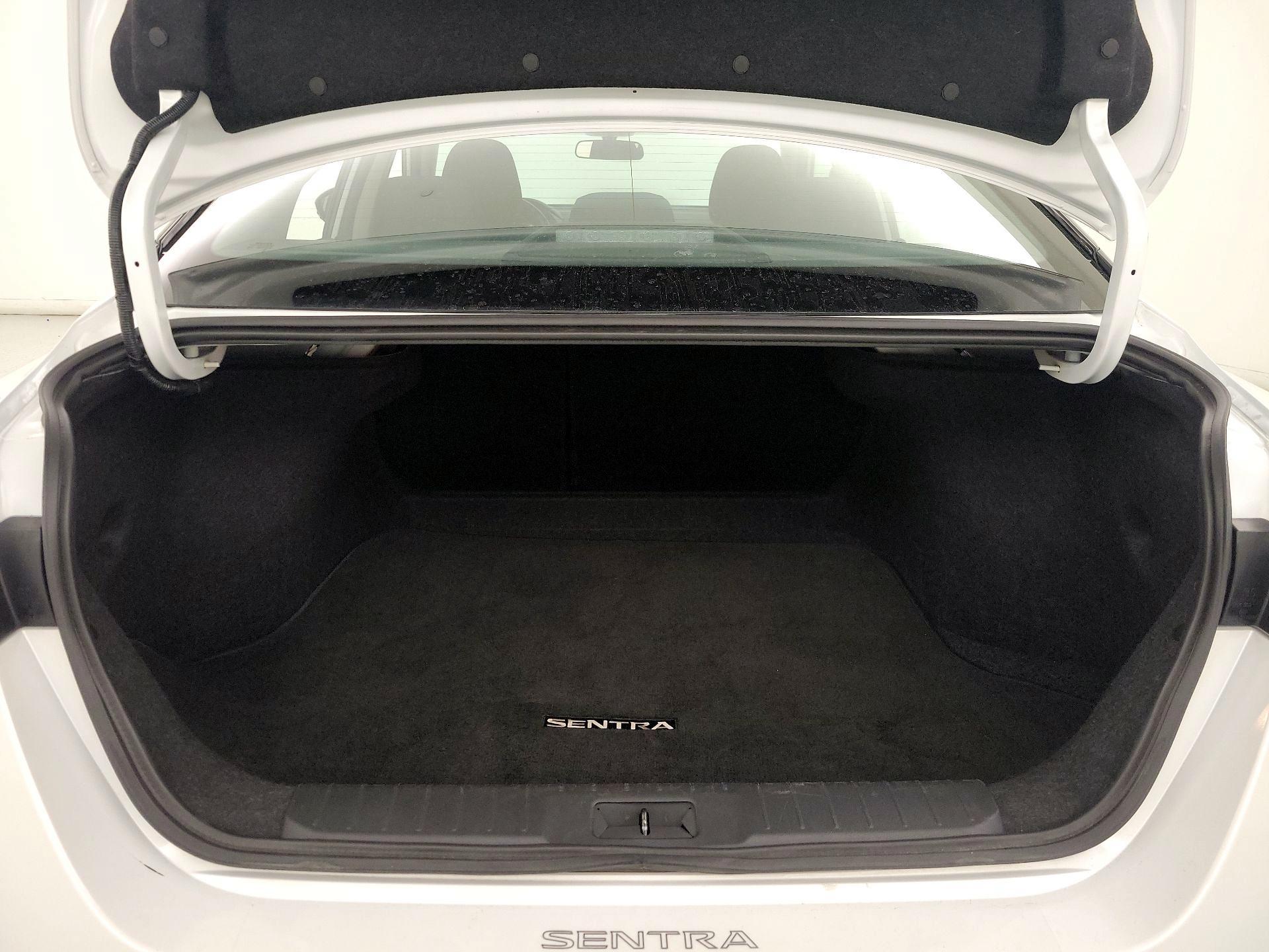 Thumbnail: 2025 Nissan Sentra - 19