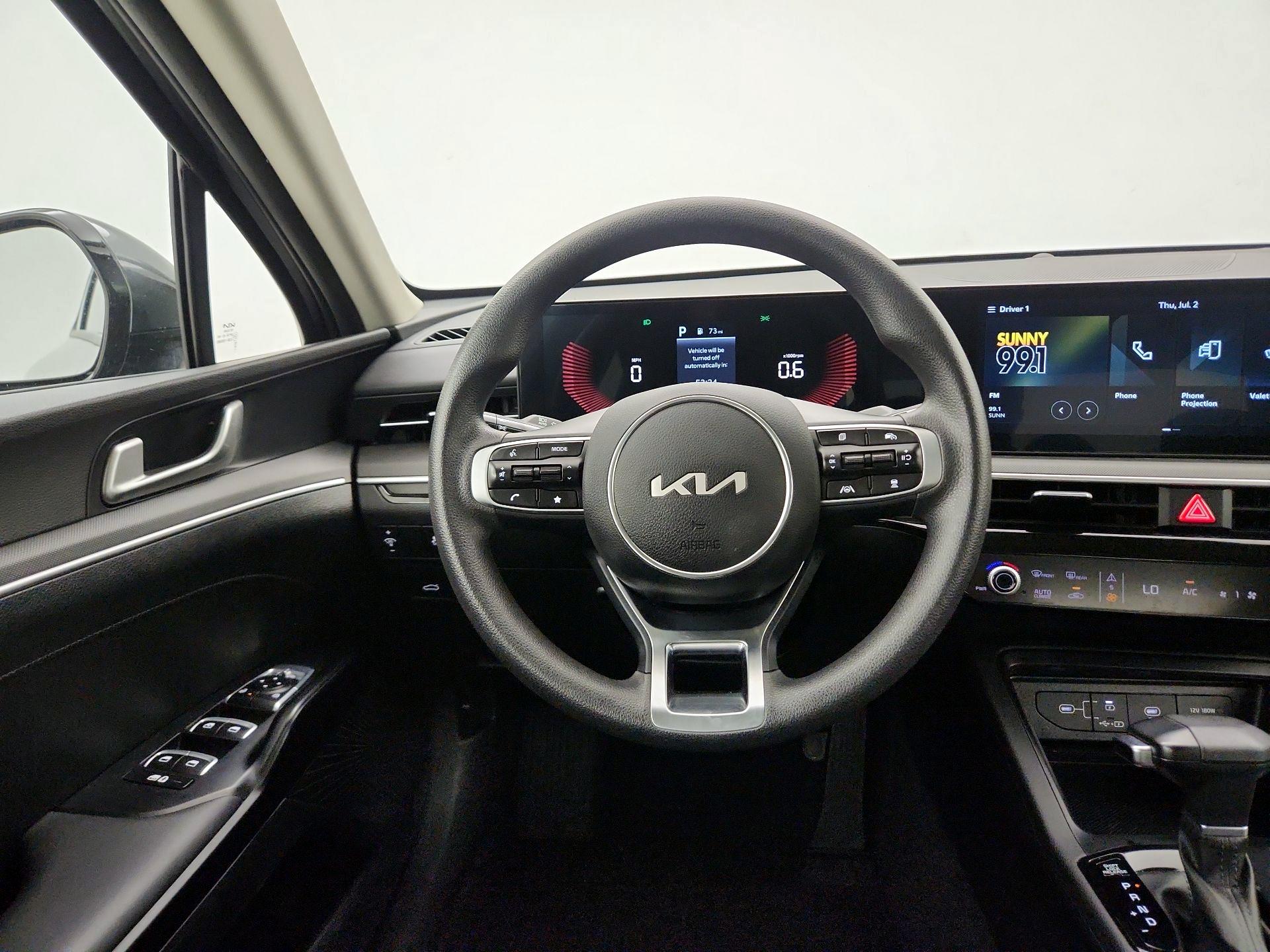 Thumbnail: 2026 Kia K5 - 10