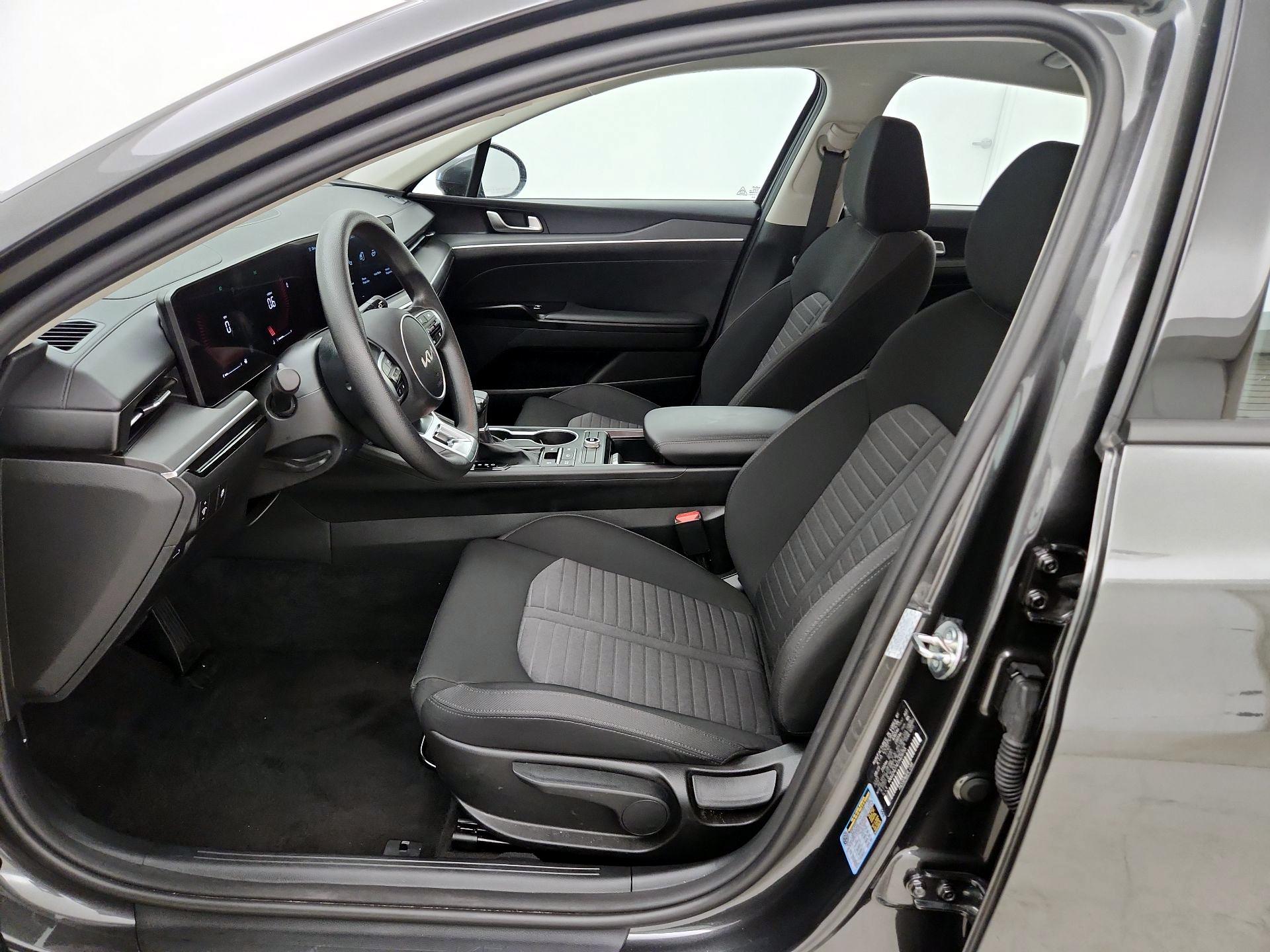 Thumbnail: 2026 Kia K5 - 11
