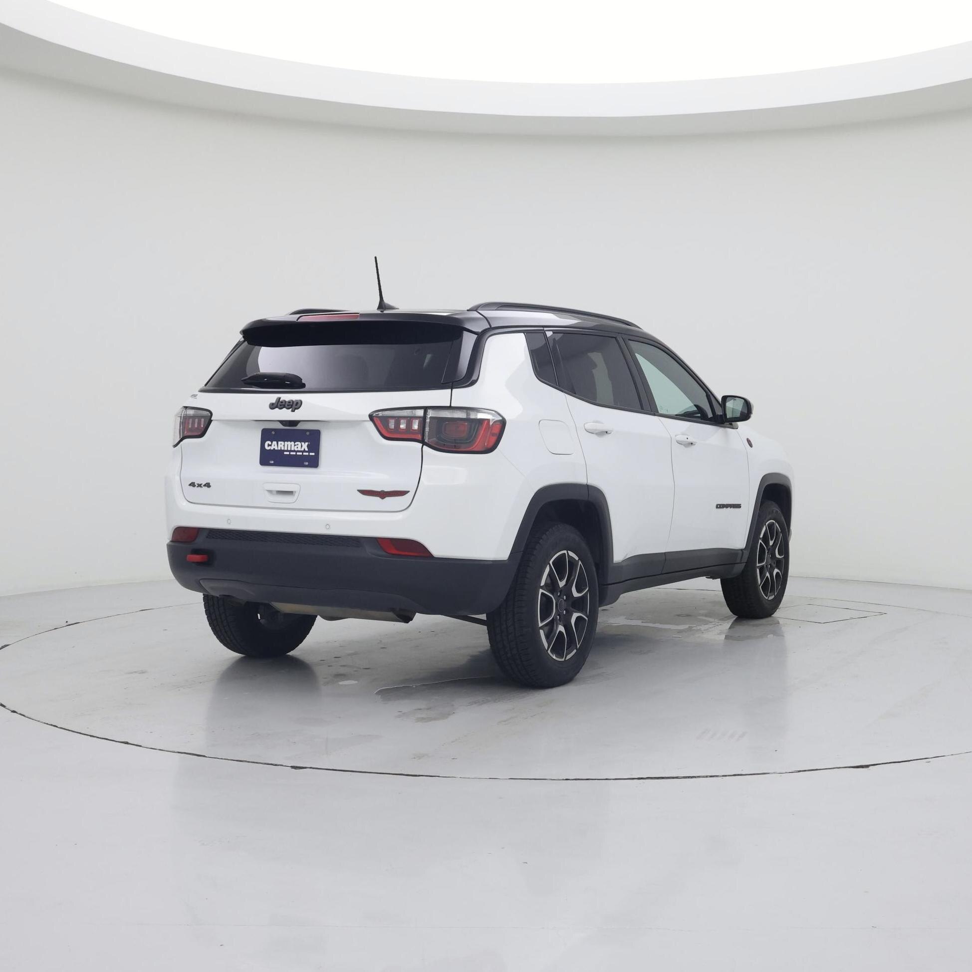 Thumbnail: 2025 Jeep Compass - 8