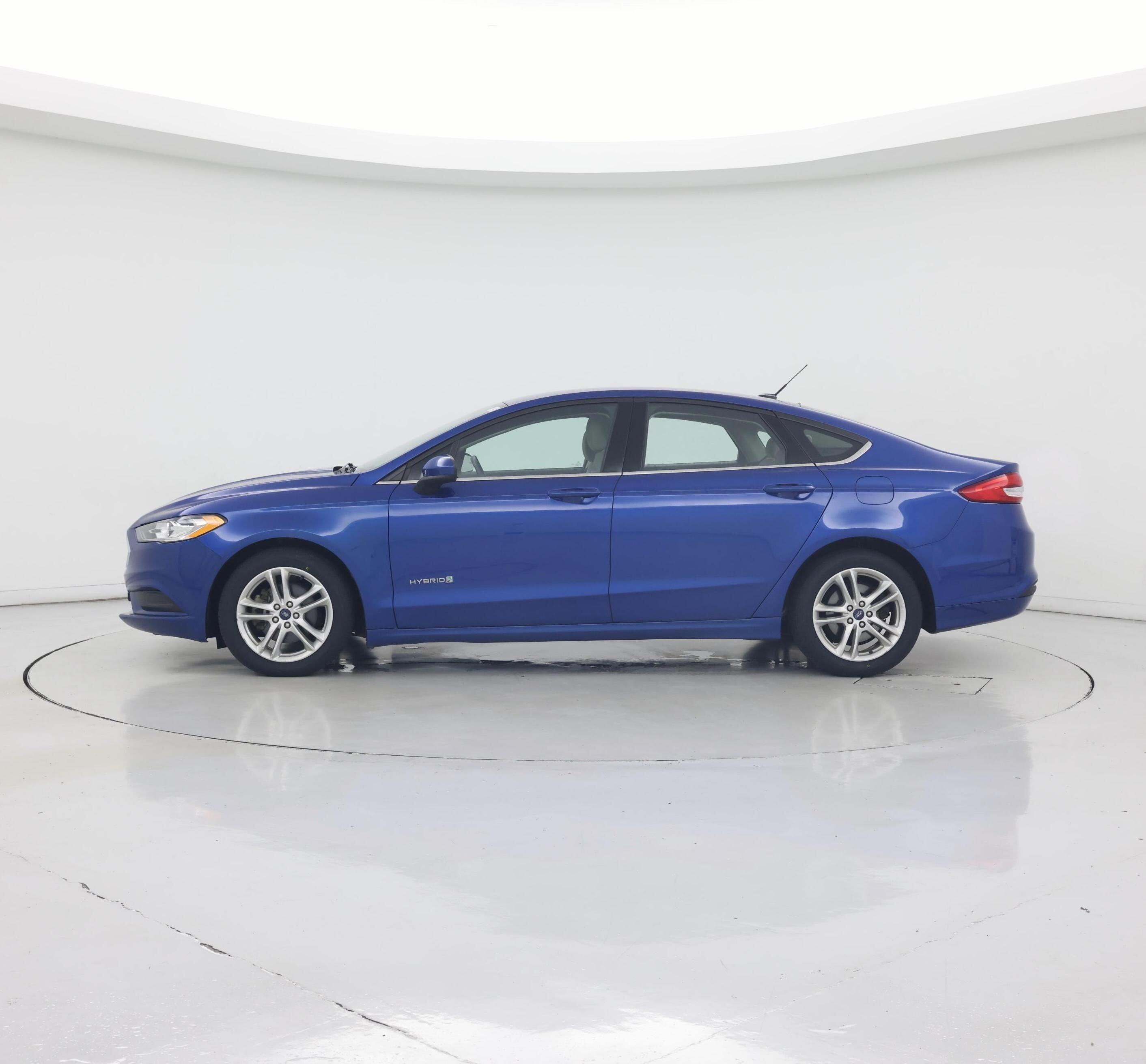 Thumbnail: 2018 Ford Fusion - 3