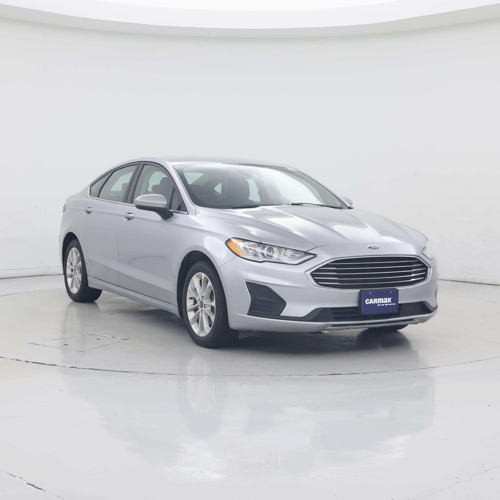 Silver 2020 Ford Fusion Hybrid Sedan Front-Wheel Drive Automatic