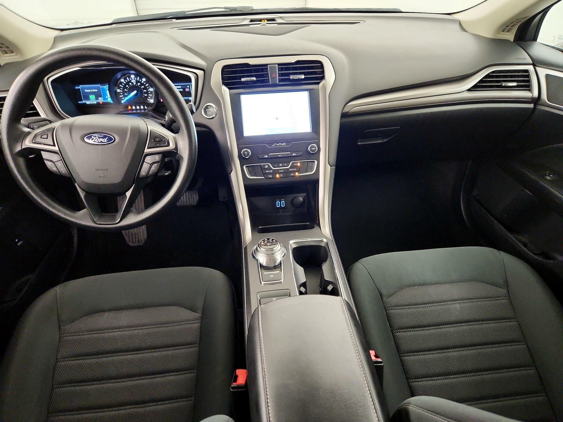 Thumbnail: 2020 Ford Fusion - 9