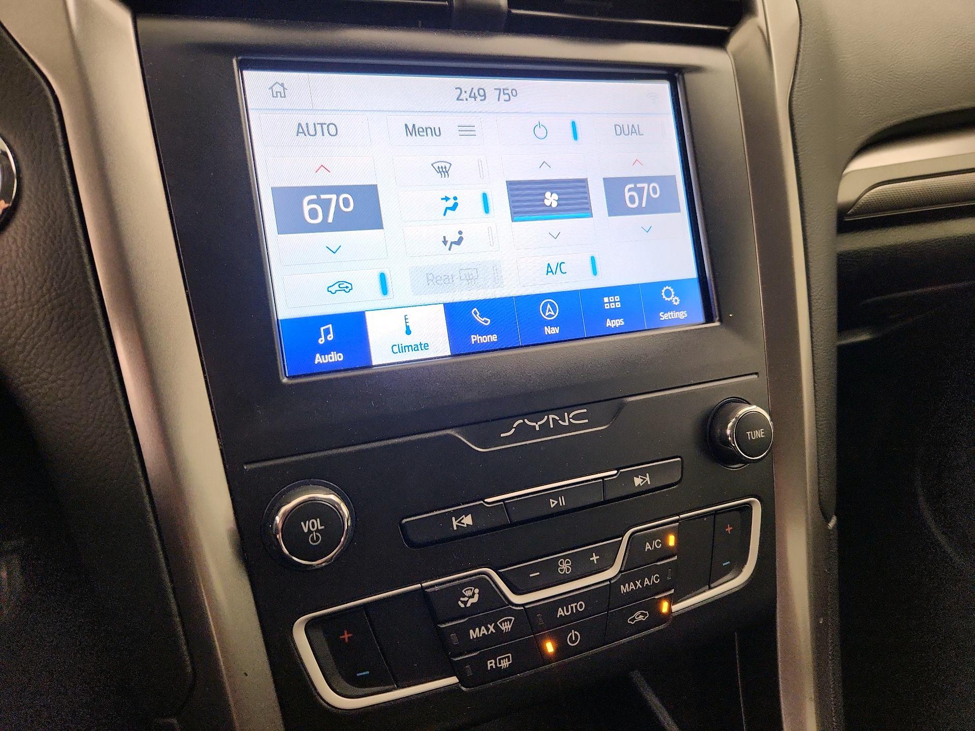 Thumbnail: 2020 Ford Fusion - 17