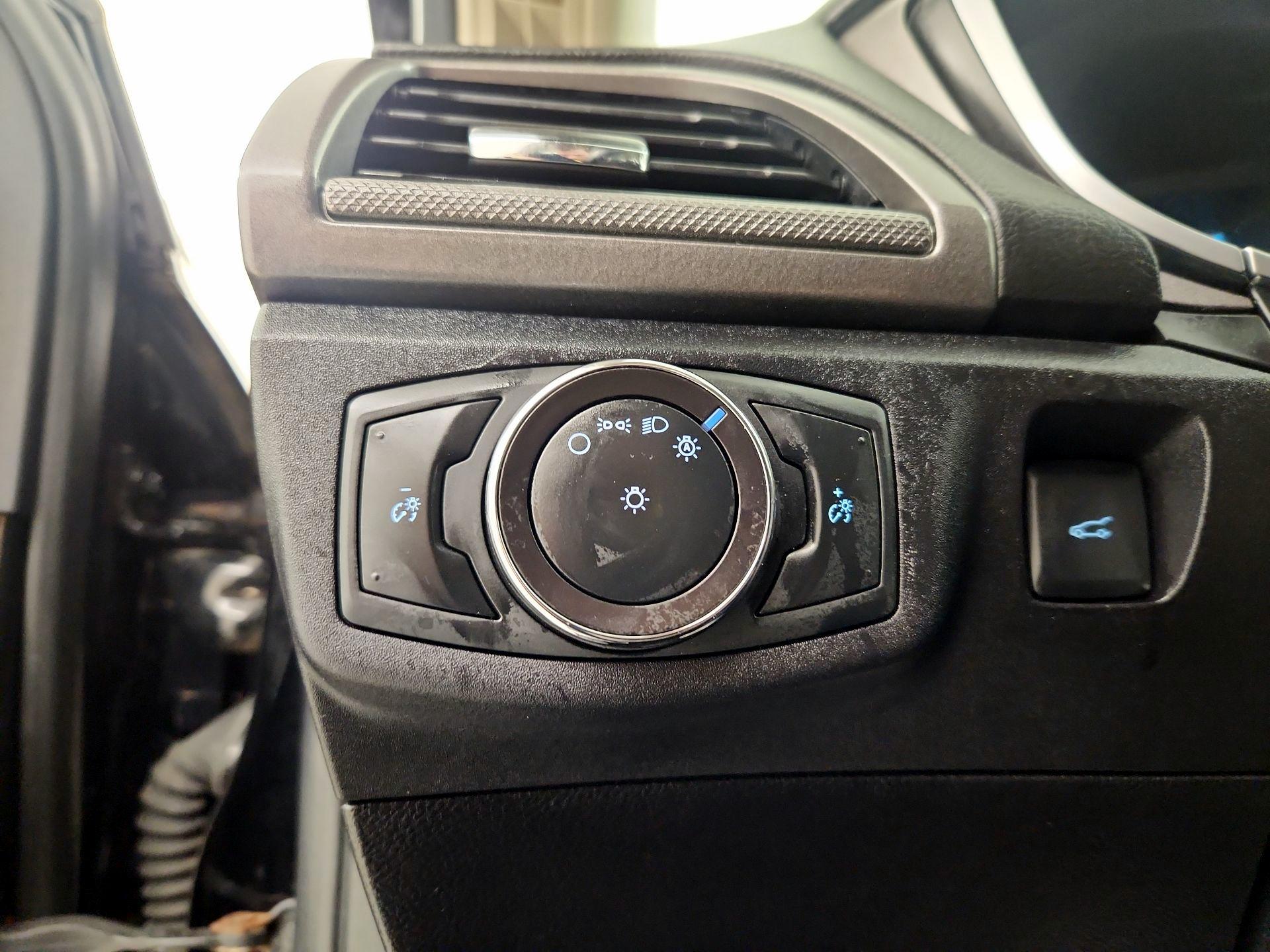 Thumbnail: 2018 Ford Fusion - 13