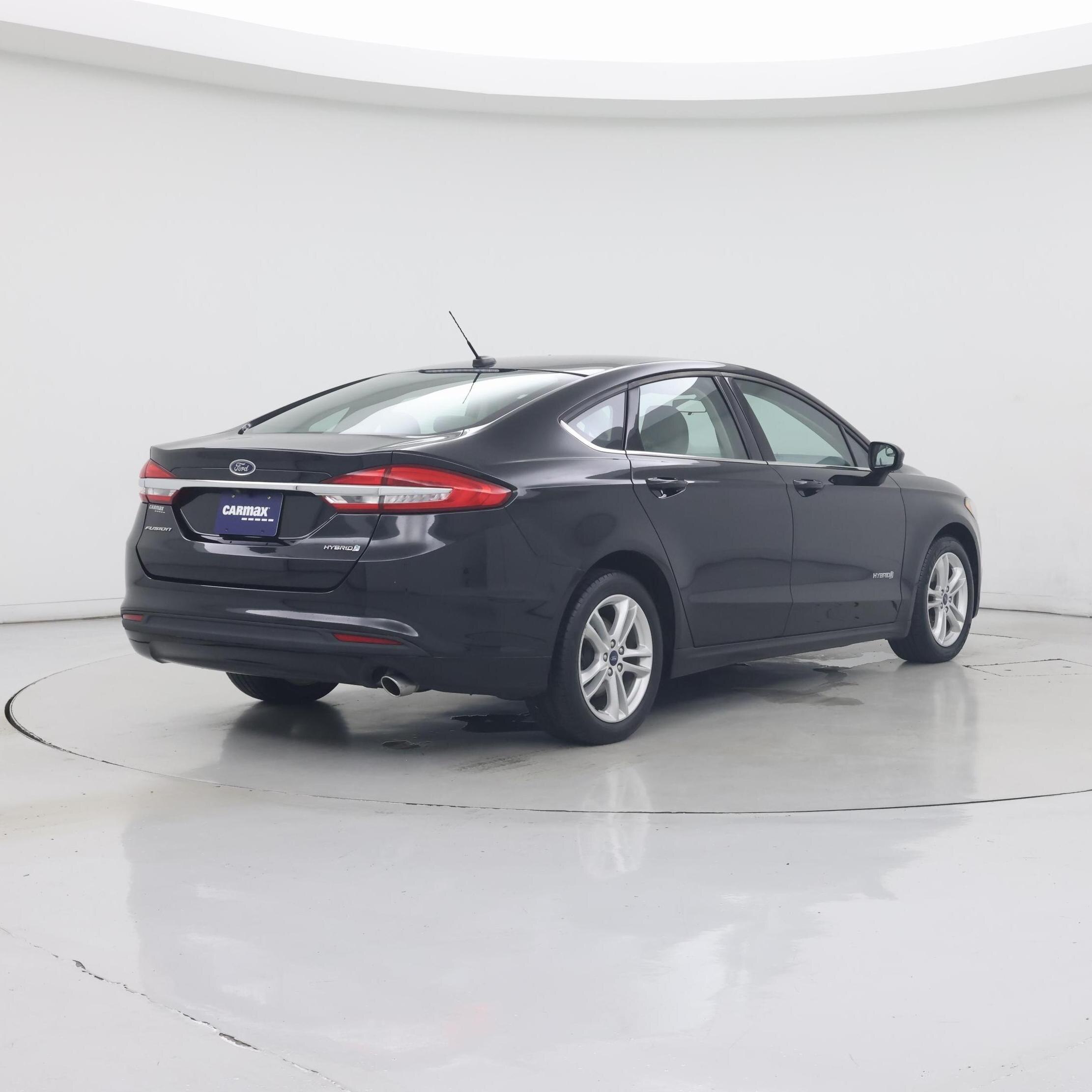 Thumbnail: 2018 Ford Fusion - 8
