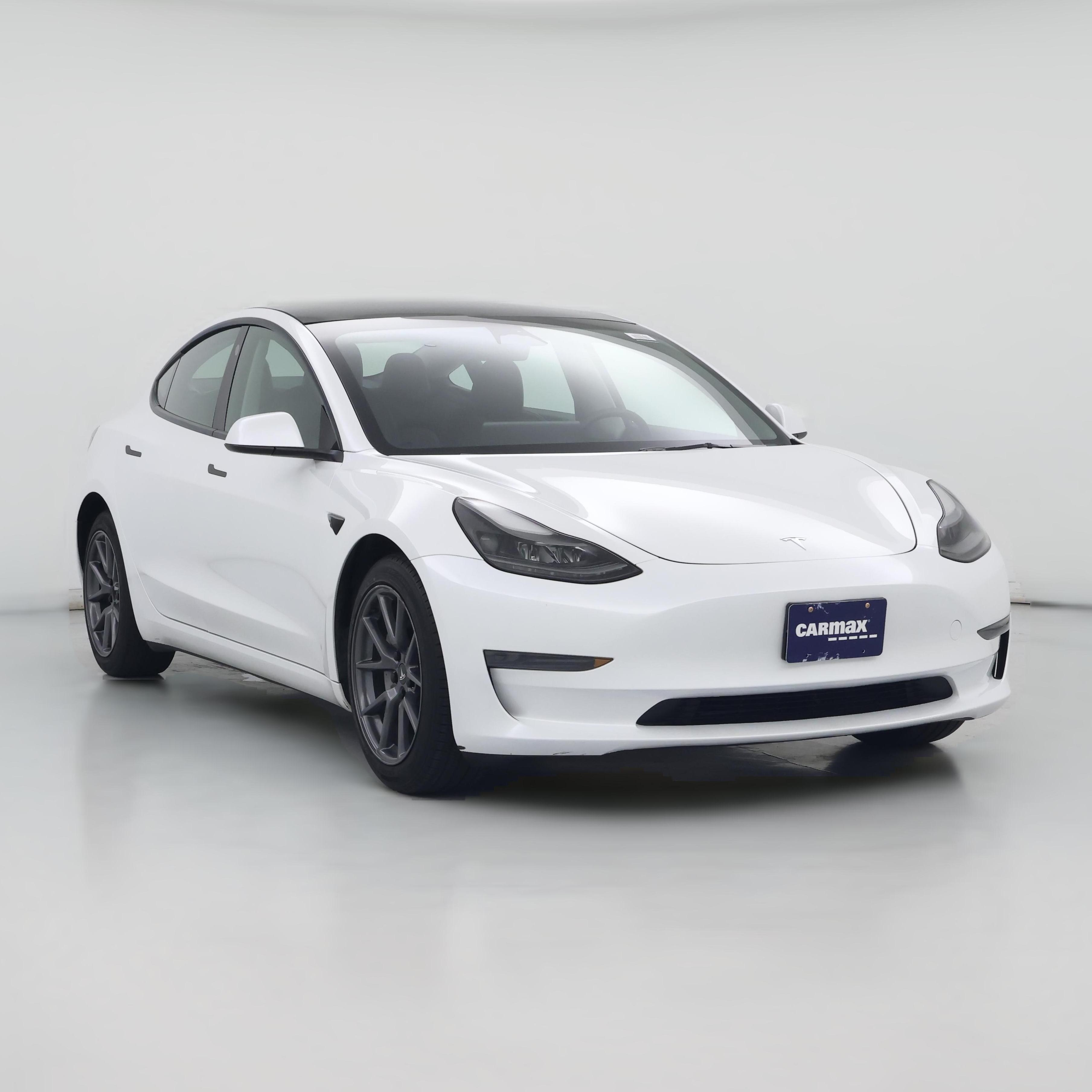 Thumbnail: 2023 Tesla Model 3 - 1