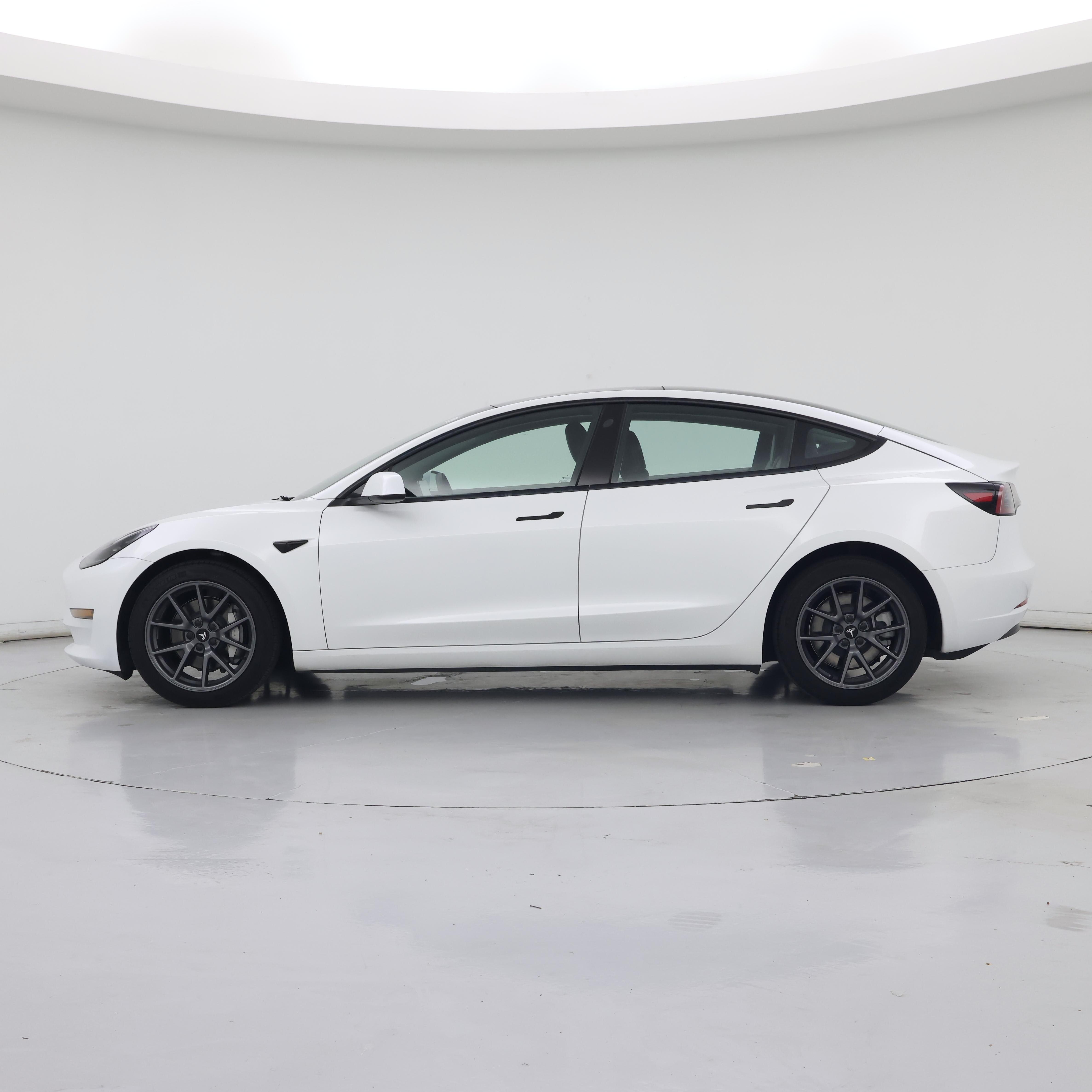 Thumbnail: 2023 Tesla Model 3 - 3