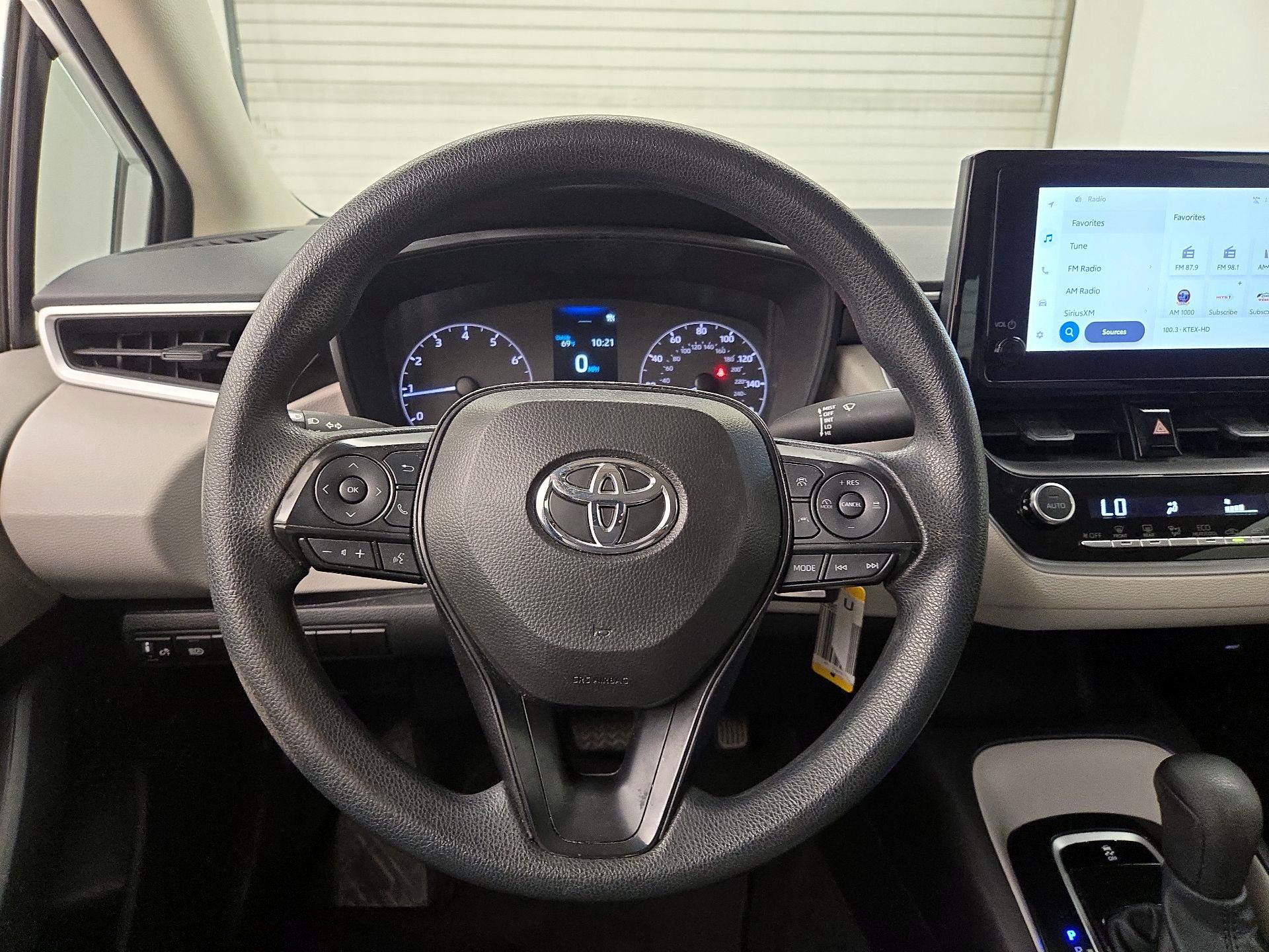 Thumbnail: 2025 Toyota Corolla - 10