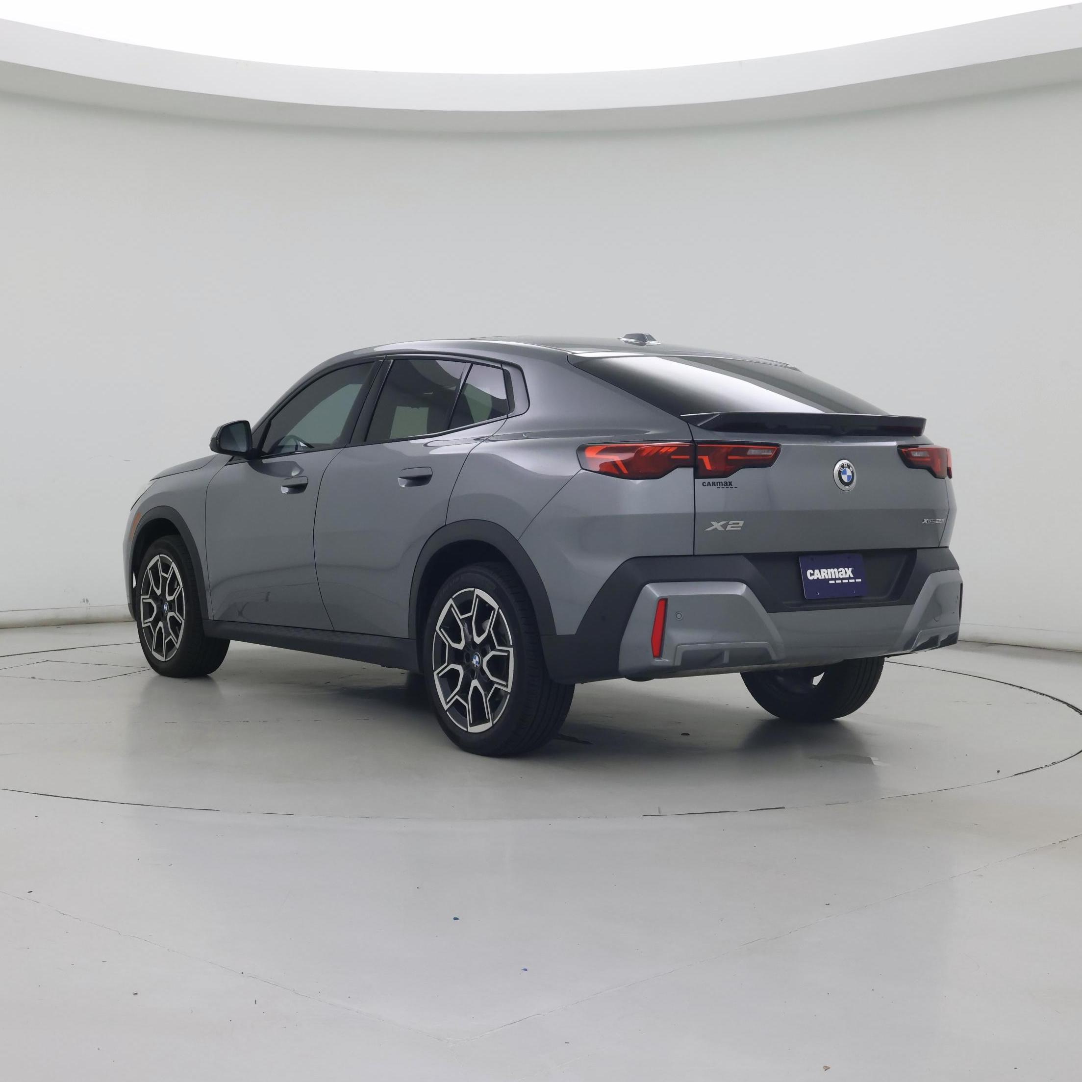 Thumbnail: 2025 BMW X2 - 2