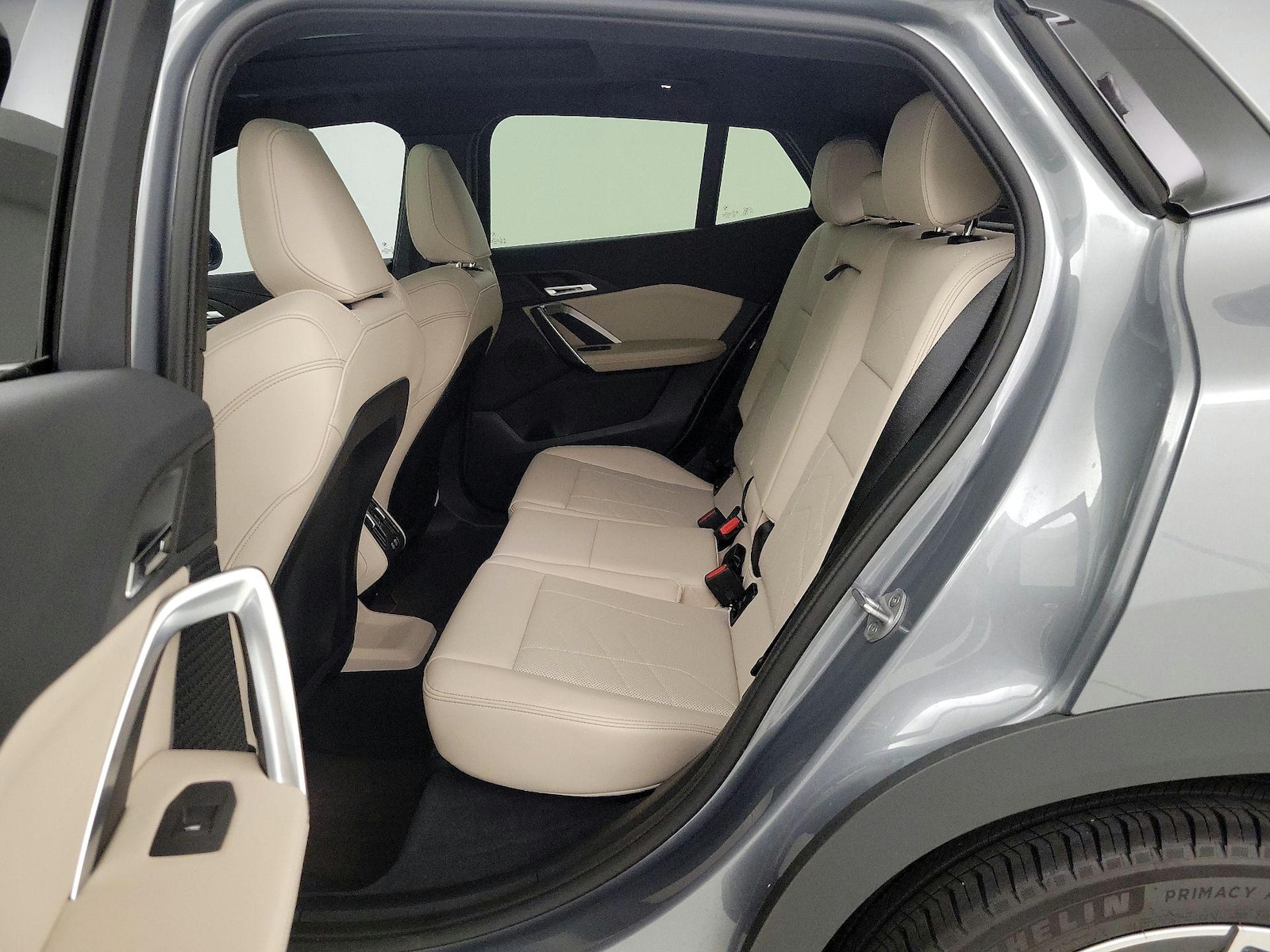 2025 BMW X2 28i - Photo 21