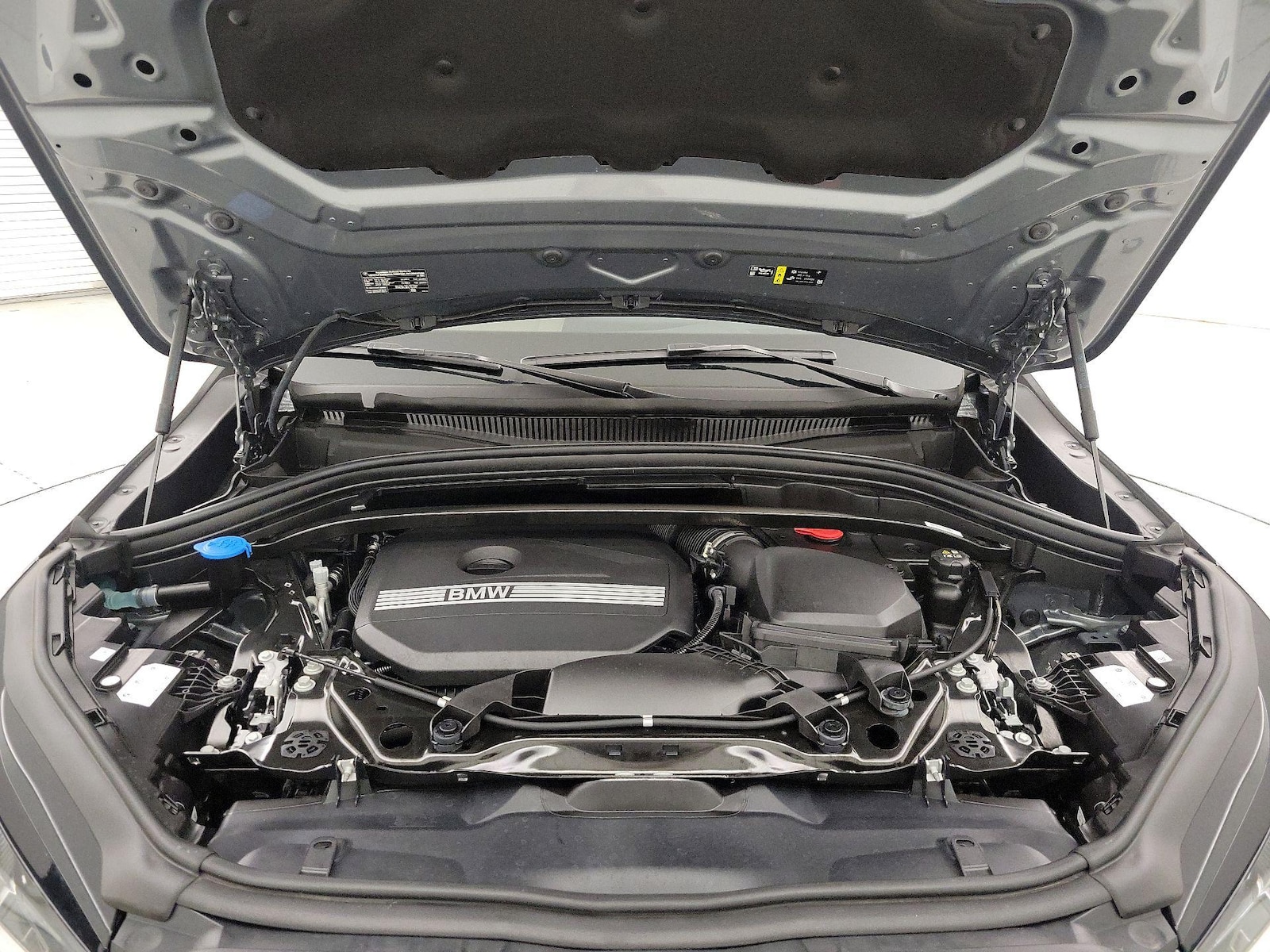2025 BMW X2 28i - Photo 23