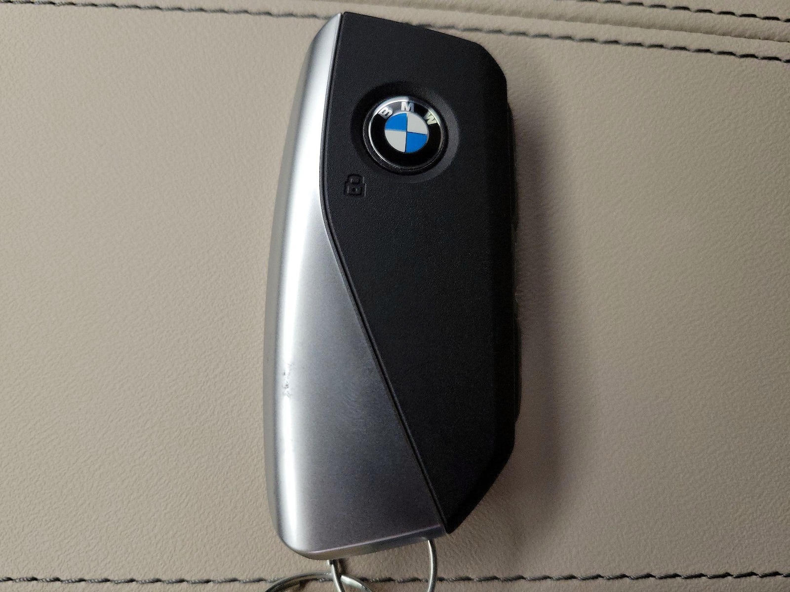 2025 BMW X2 28i - Photo 24