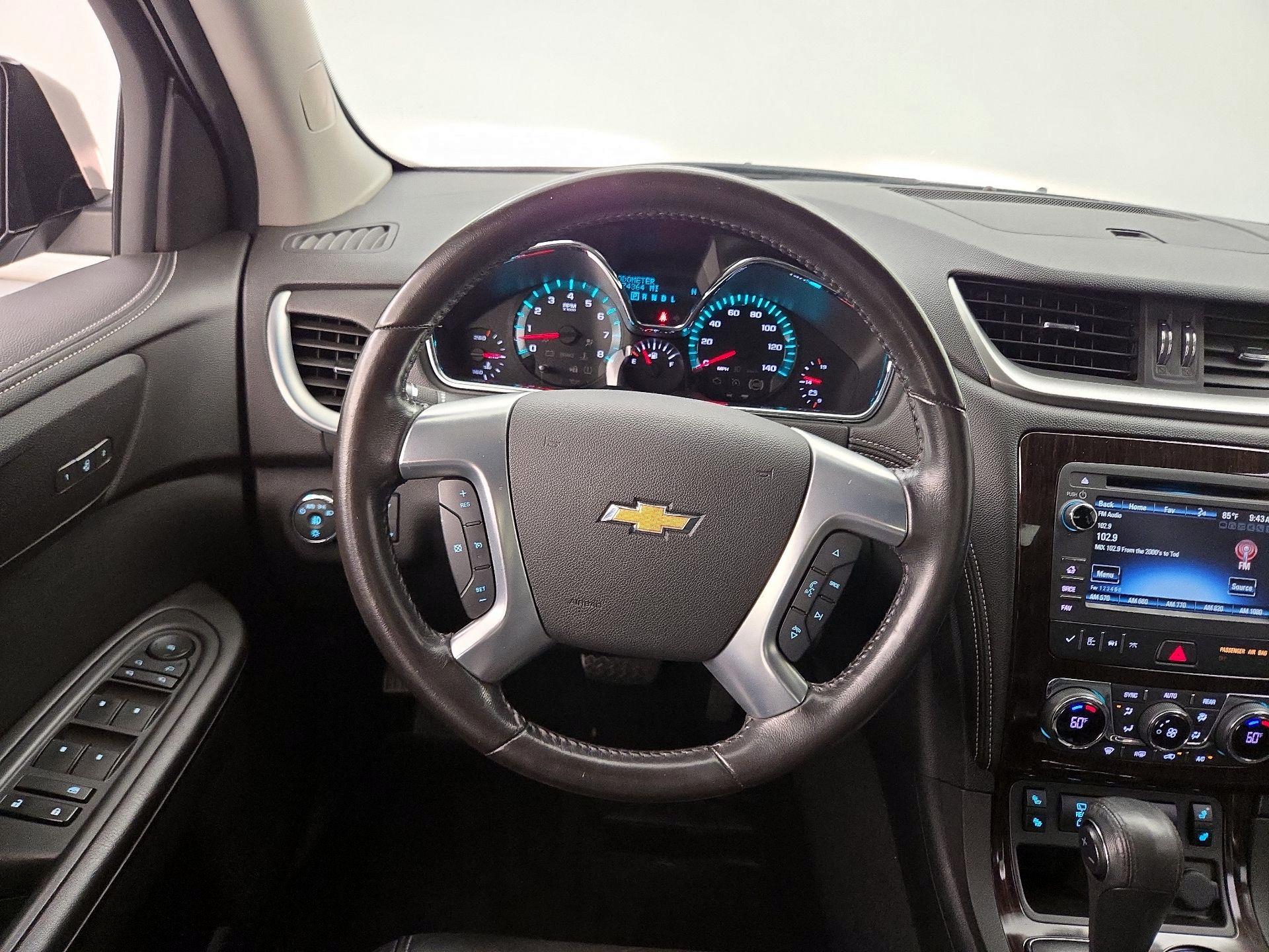 Thumbnail: 2017 Chevrolet Traverse - 10
