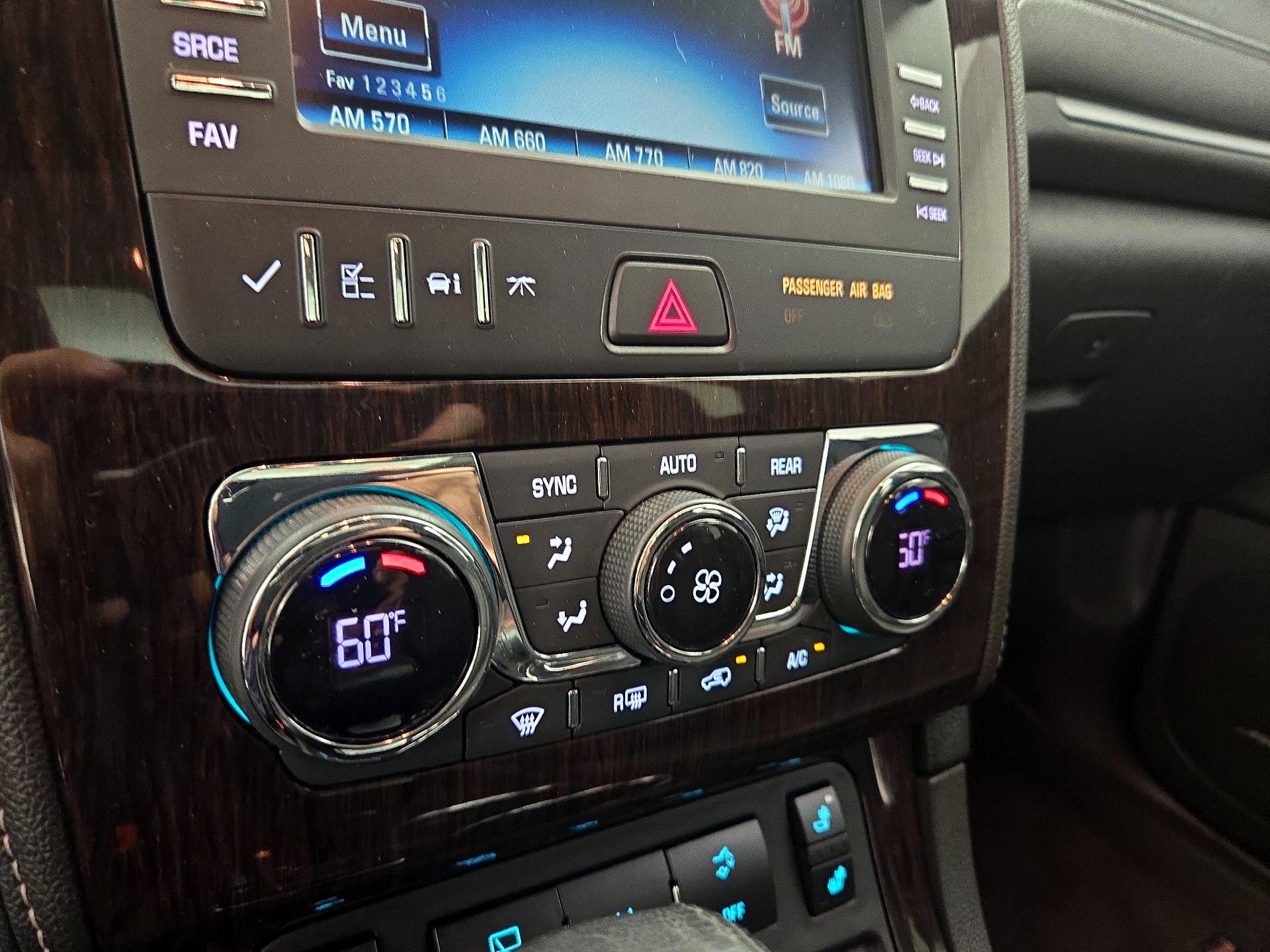 Thumbnail: 2017 Chevrolet Traverse - 16