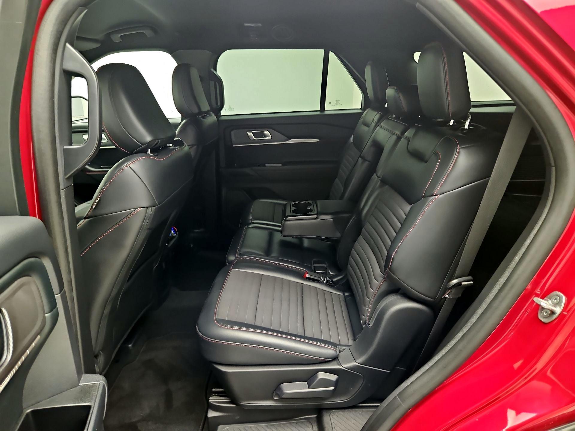 Thumbnail: 2025 Ford Explorer - 17