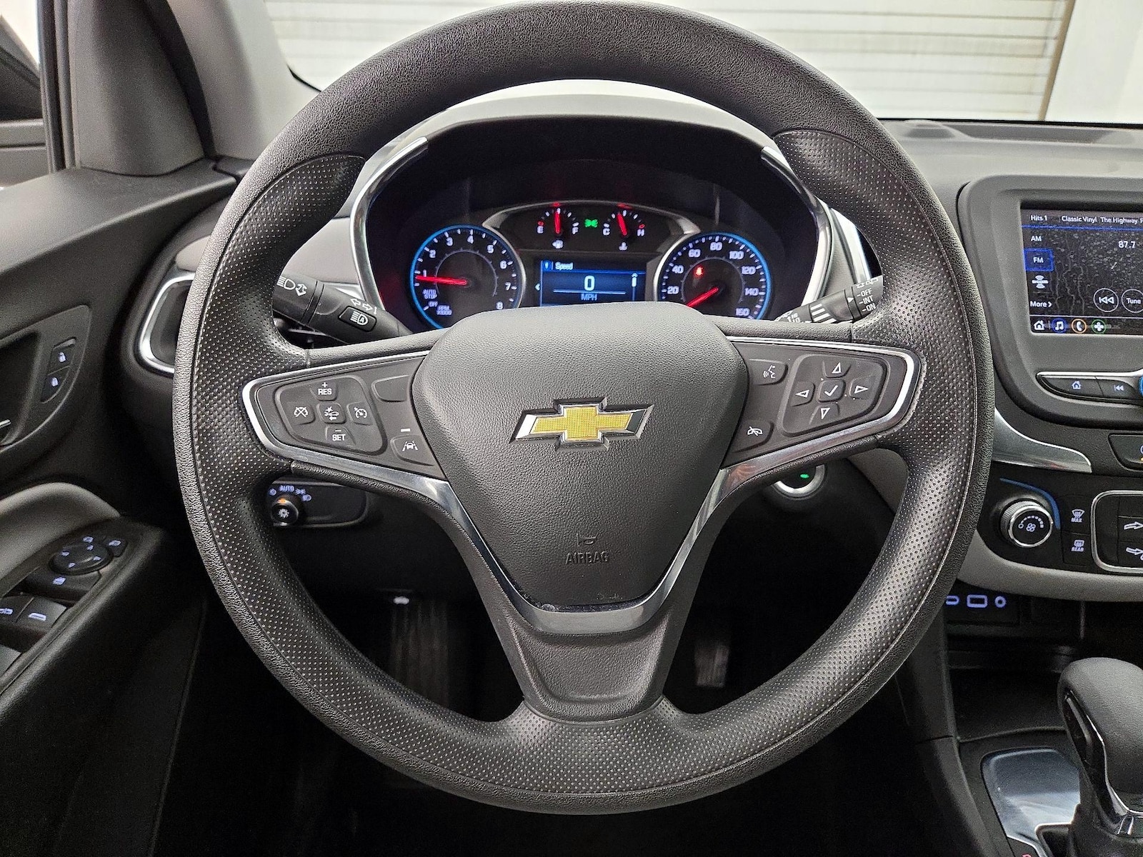 2024 Chevrolet Equinox LS - Photo 11