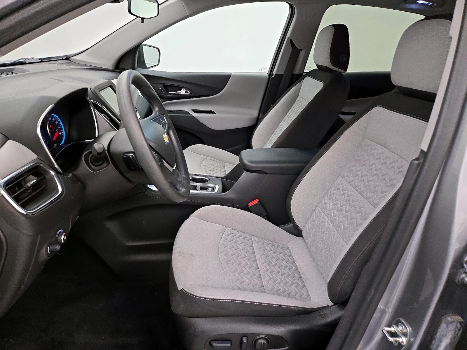 2024 Chevrolet Equinox LS - Photo 12