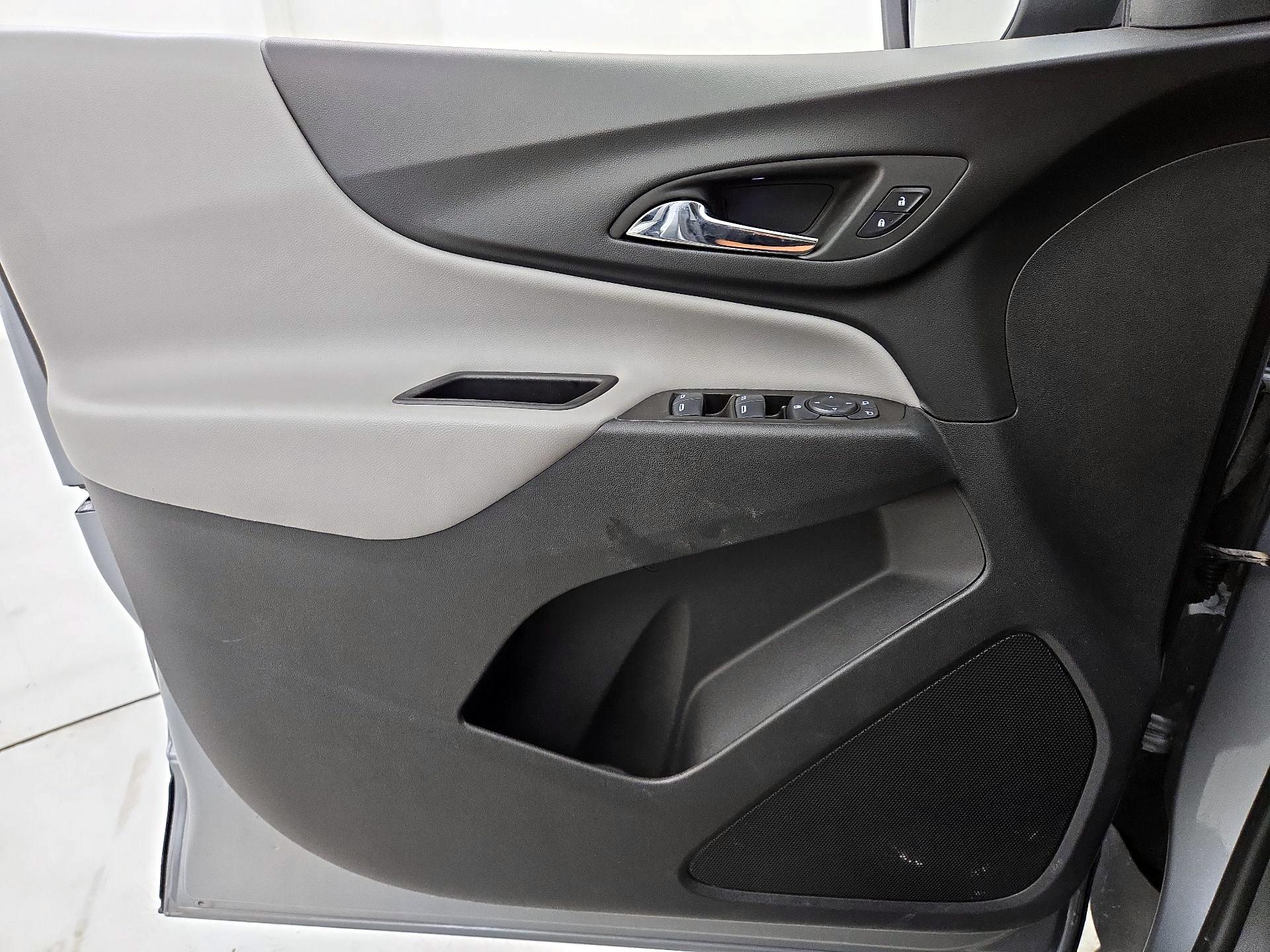 Thumbnail: 2024 Chevrolet Equinox - 12