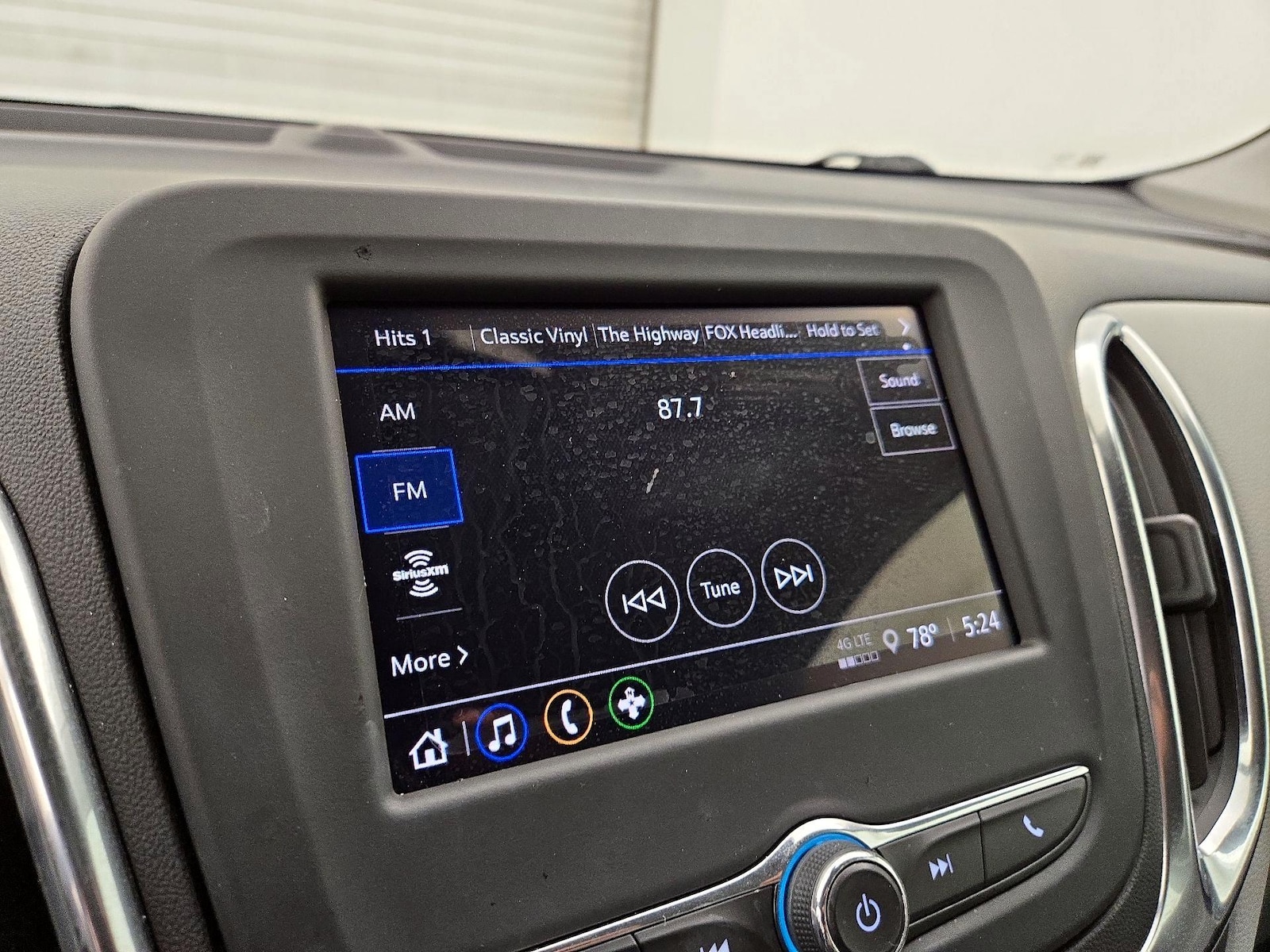 2024 Chevrolet Equinox LS - Photo 15
