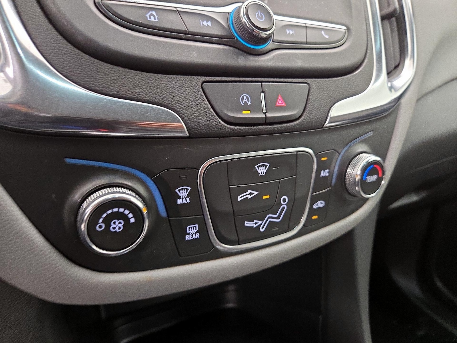 2024 Chevrolet Equinox LS - Photo 16