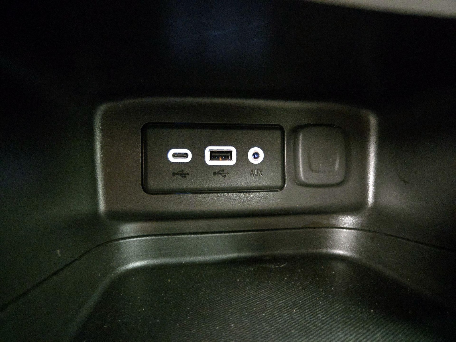 2024 Chevrolet Equinox LS - Photo 18