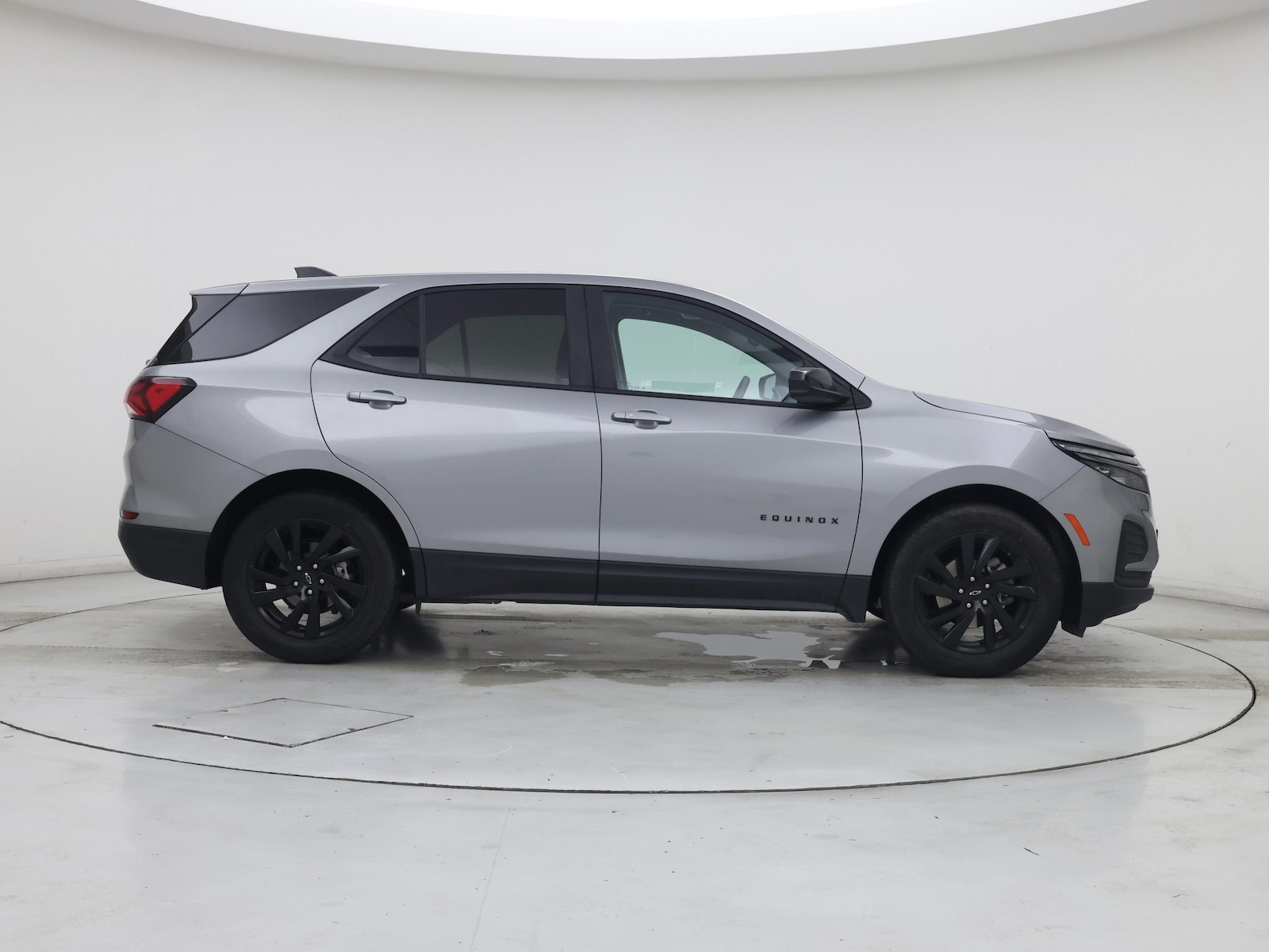 2024 Chevrolet Equinox LS - Photo 8