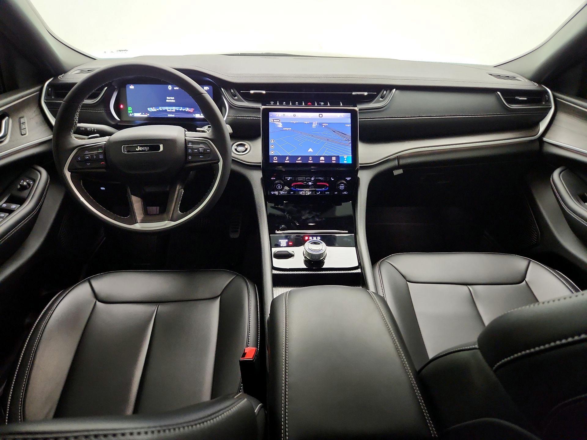 Thumbnail: 2025 Jeep Grand Cherokee - 9