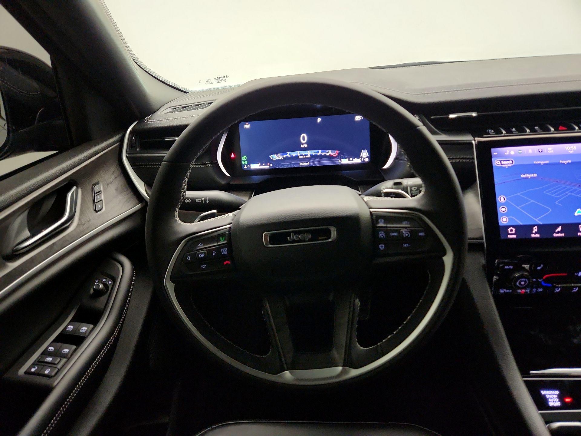 Thumbnail: 2025 Jeep Grand Cherokee - 10