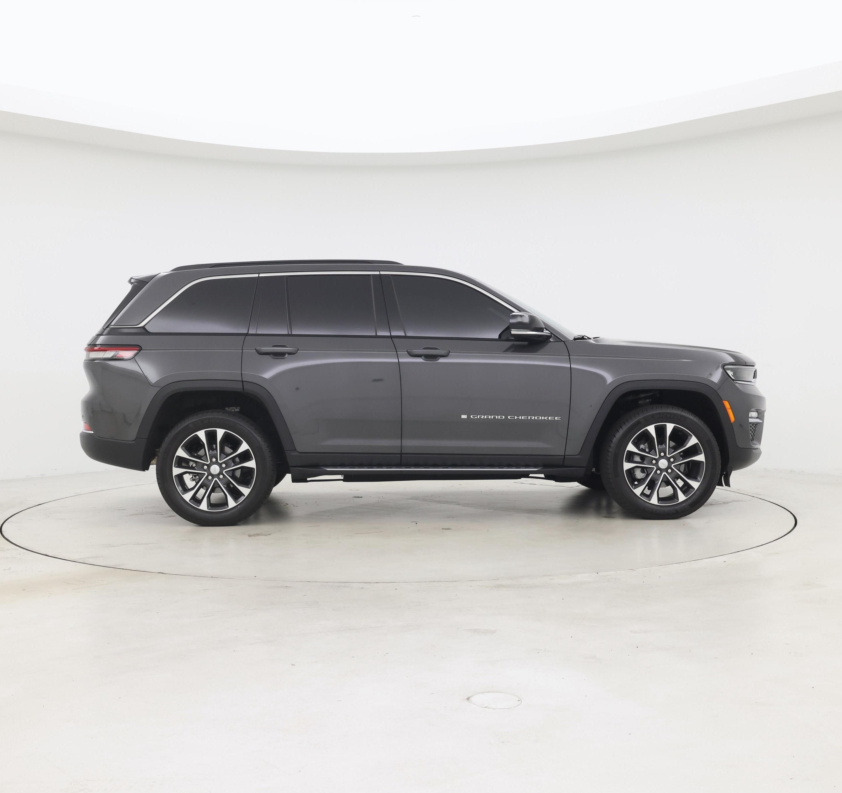 Thumbnail: 2025 Jeep Grand Cherokee - 7