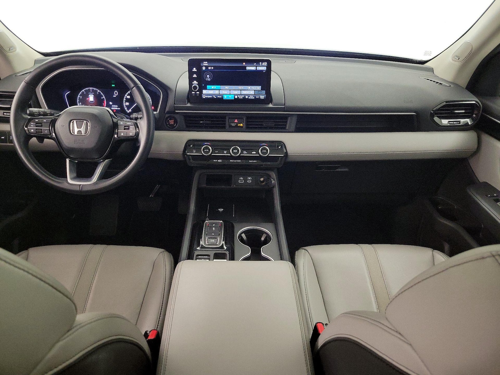 2023 Honda Pilot Touring - Photo 10