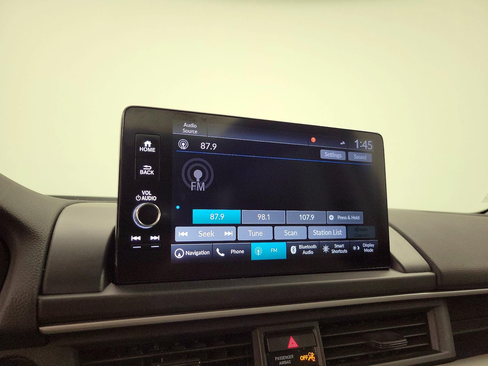 2023 Honda Pilot Touring - Photo 16
