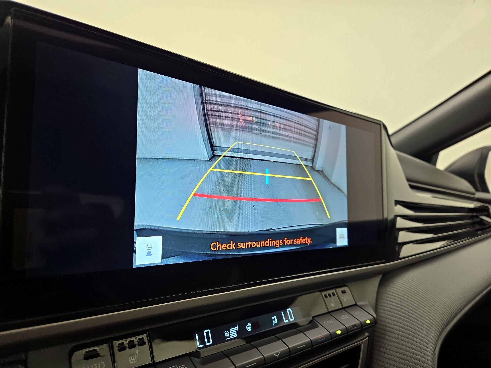 Thumbnail: 2025 Toyota Camry - 14