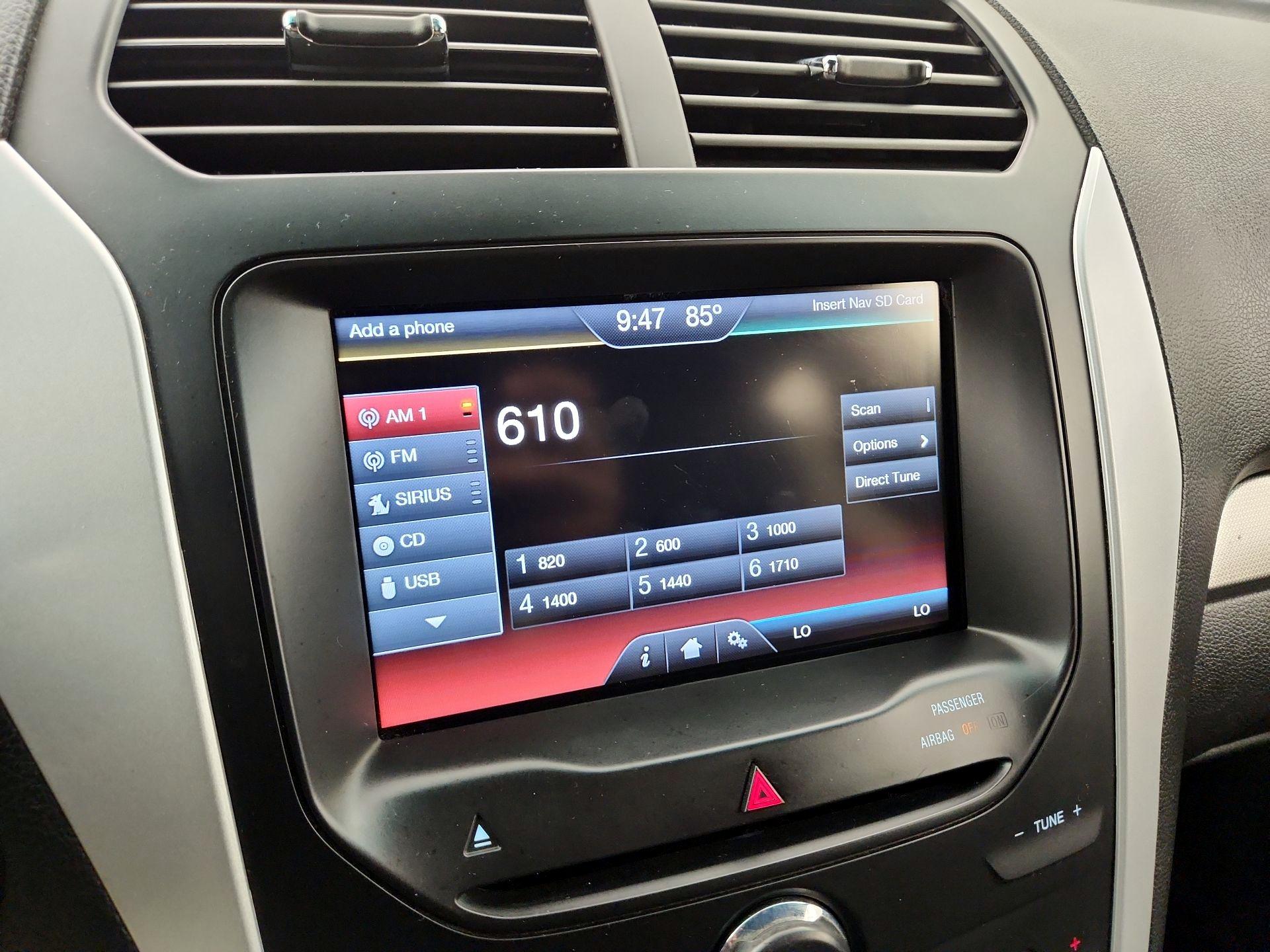 Thumbnail: 2015 Ford Explorer - 15