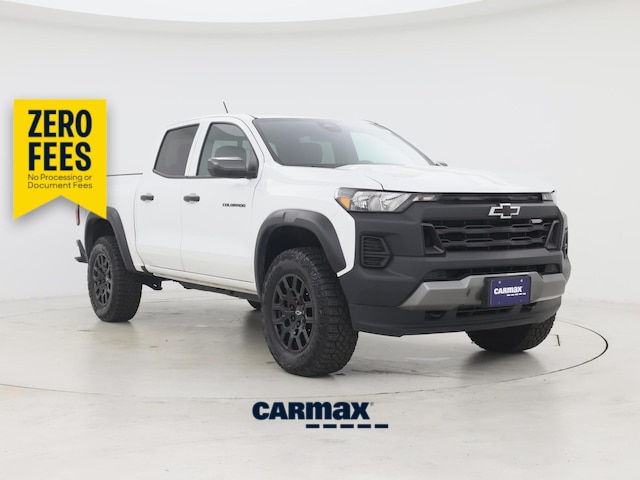 White 2025 Chevrolet Colorado Pickup Truck Four-Wheel Drive Automatic