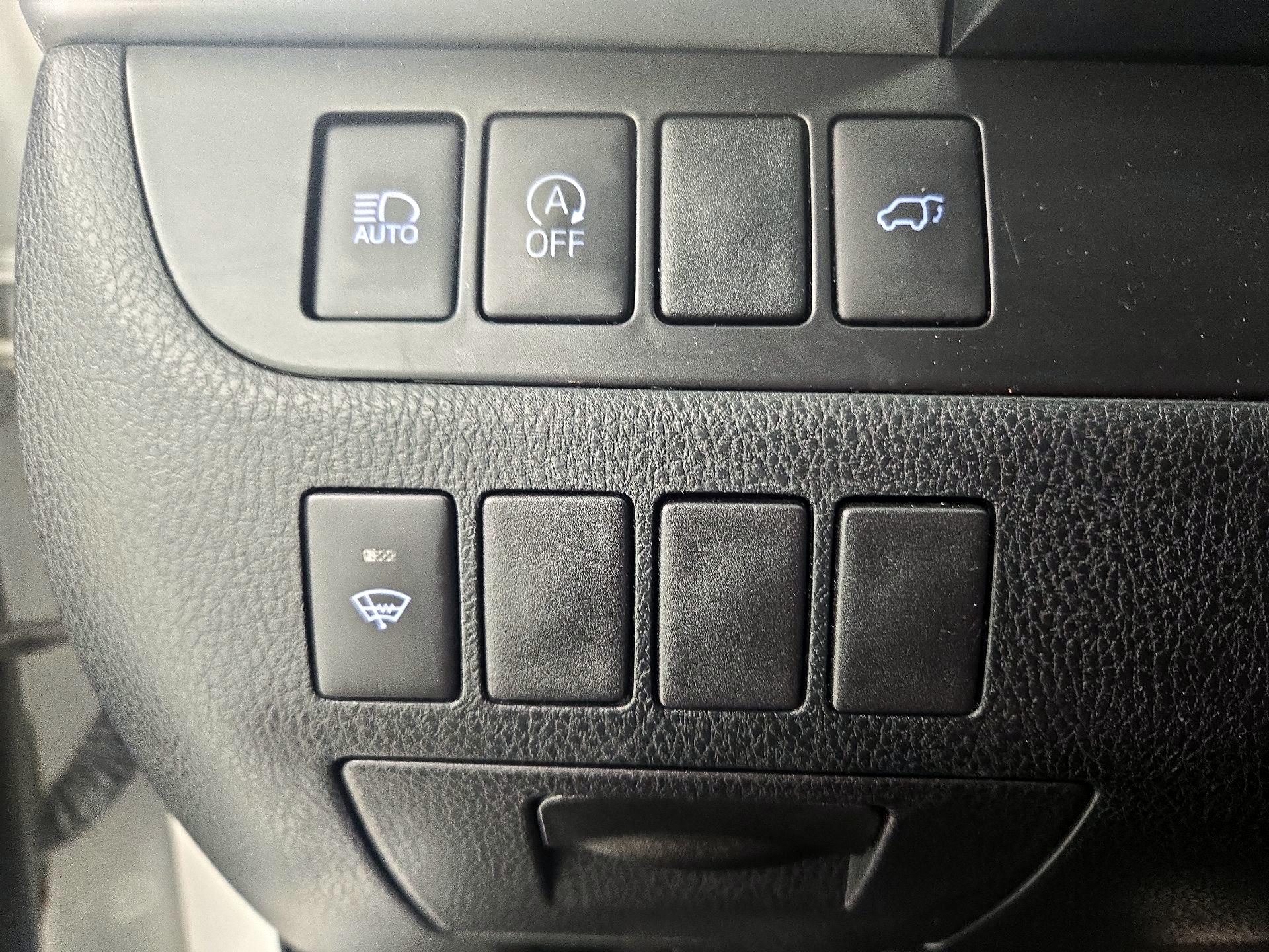 Thumbnail: 2019 Toyota Highlander - 13