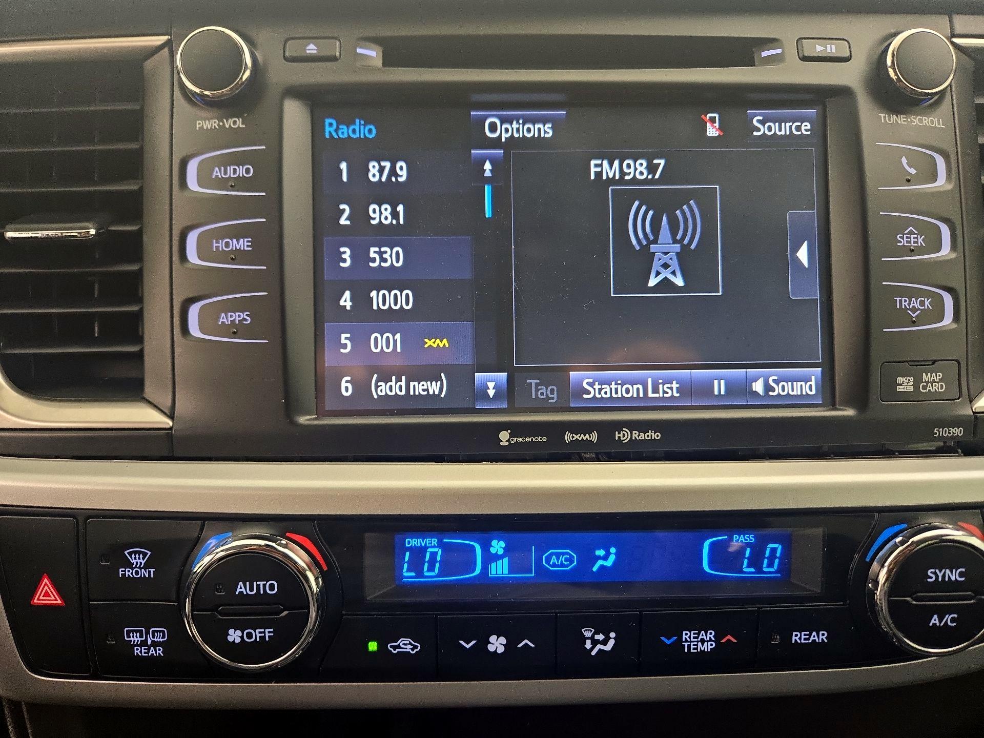 Thumbnail: 2019 Toyota Highlander - 15