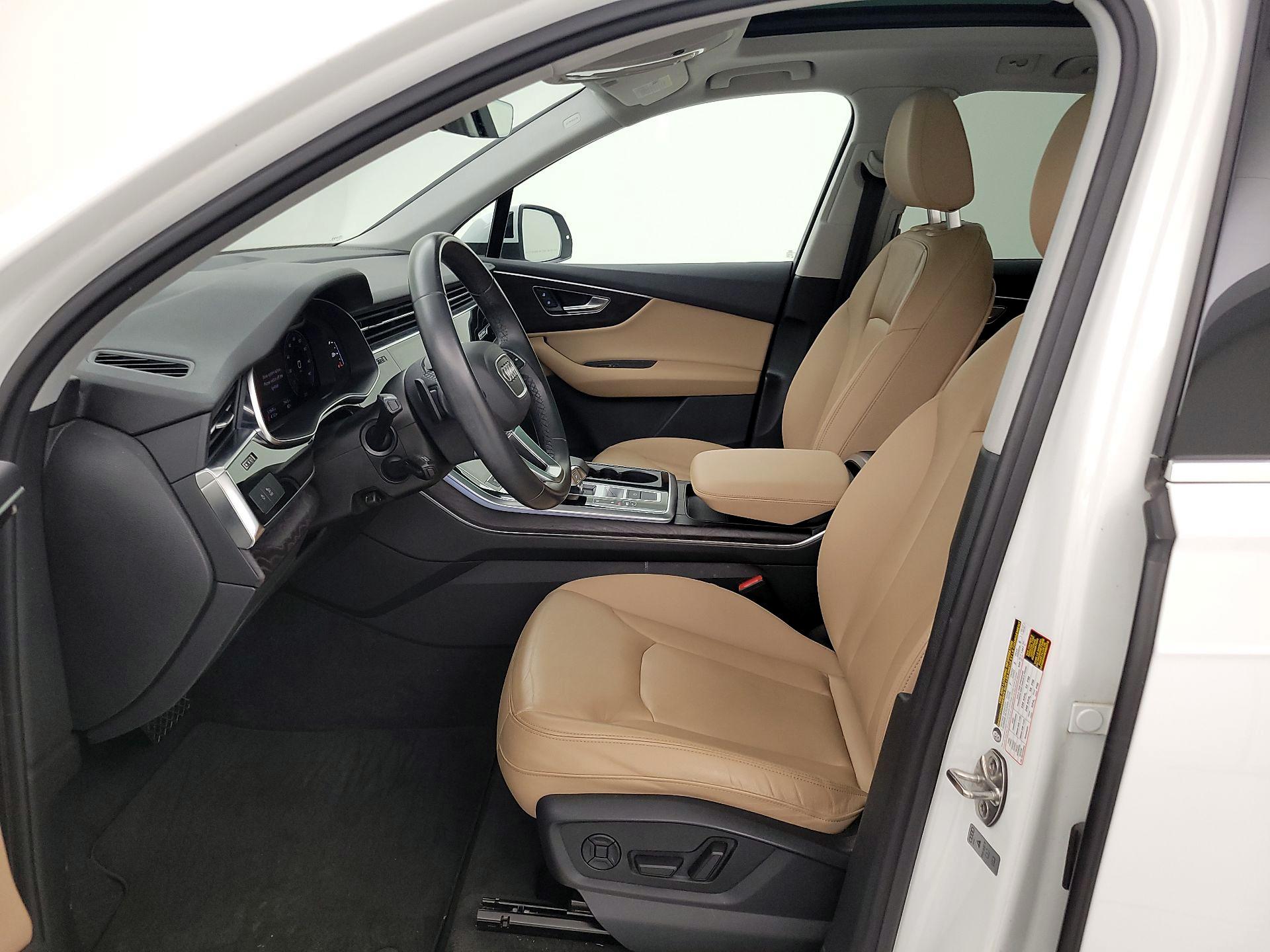 Thumbnail: 2021 Audi Q7 - 11