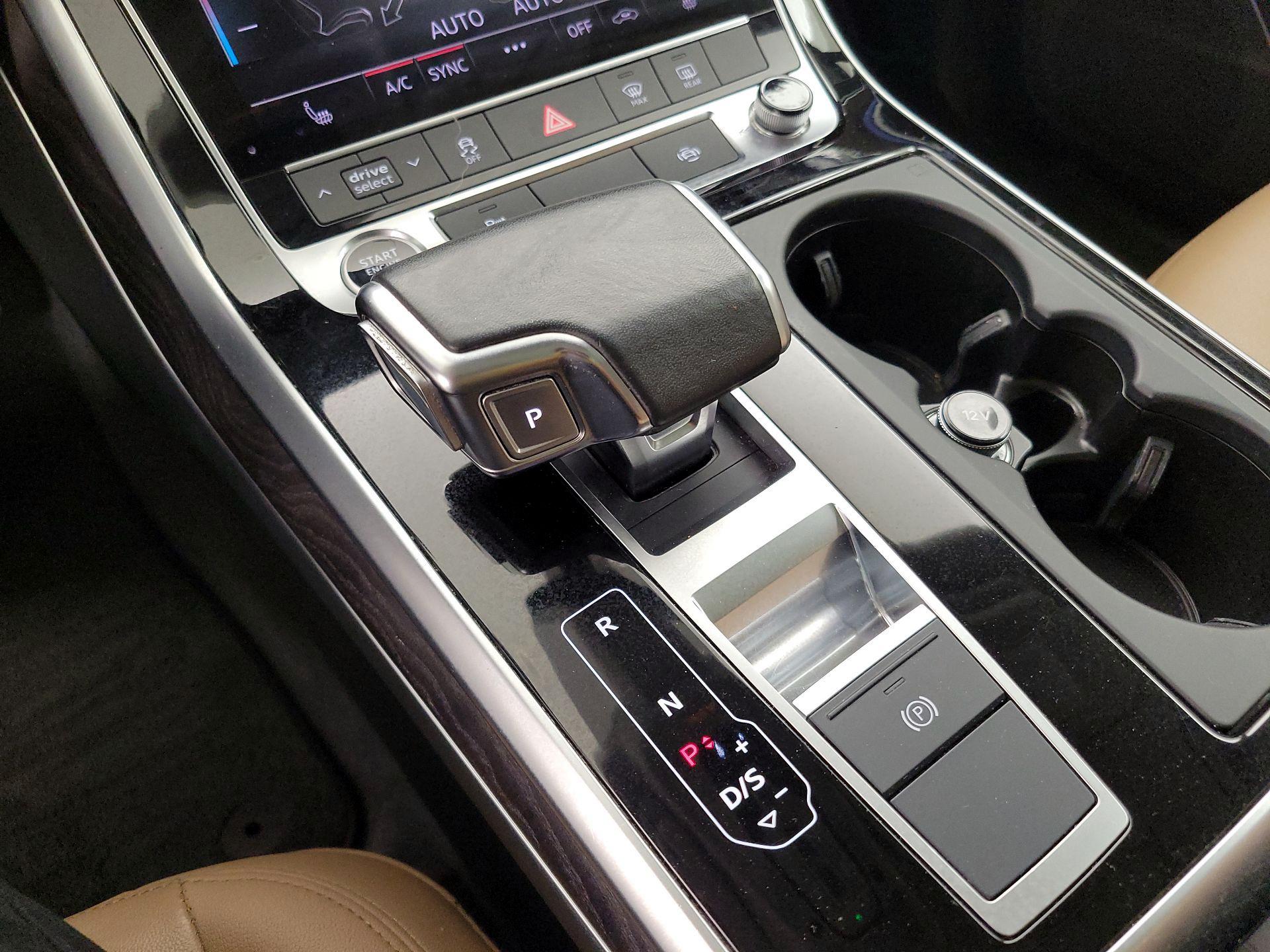 Thumbnail: 2021 Audi Q7 - 18