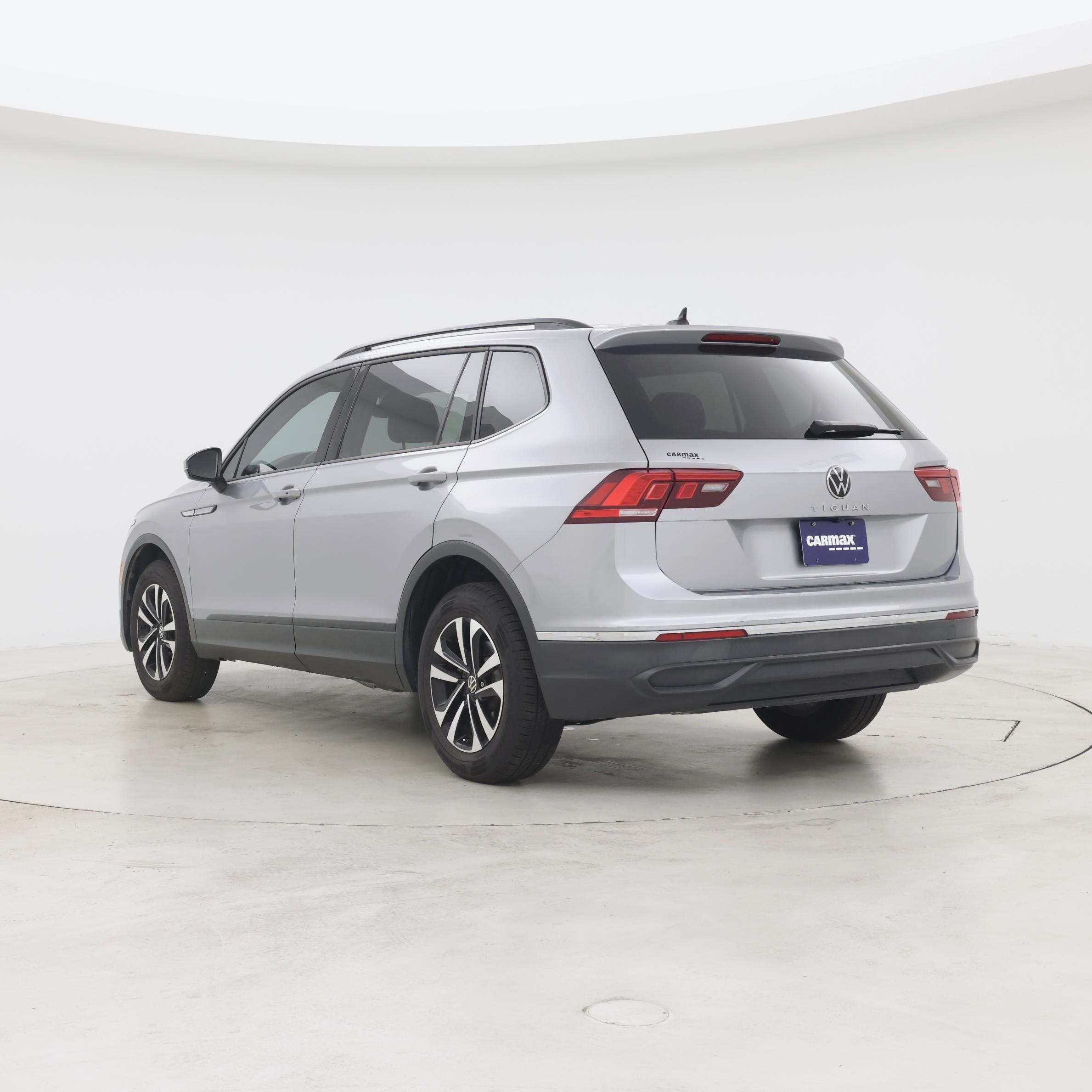Thumbnail: 2024 Volkswagen Tiguan - 2