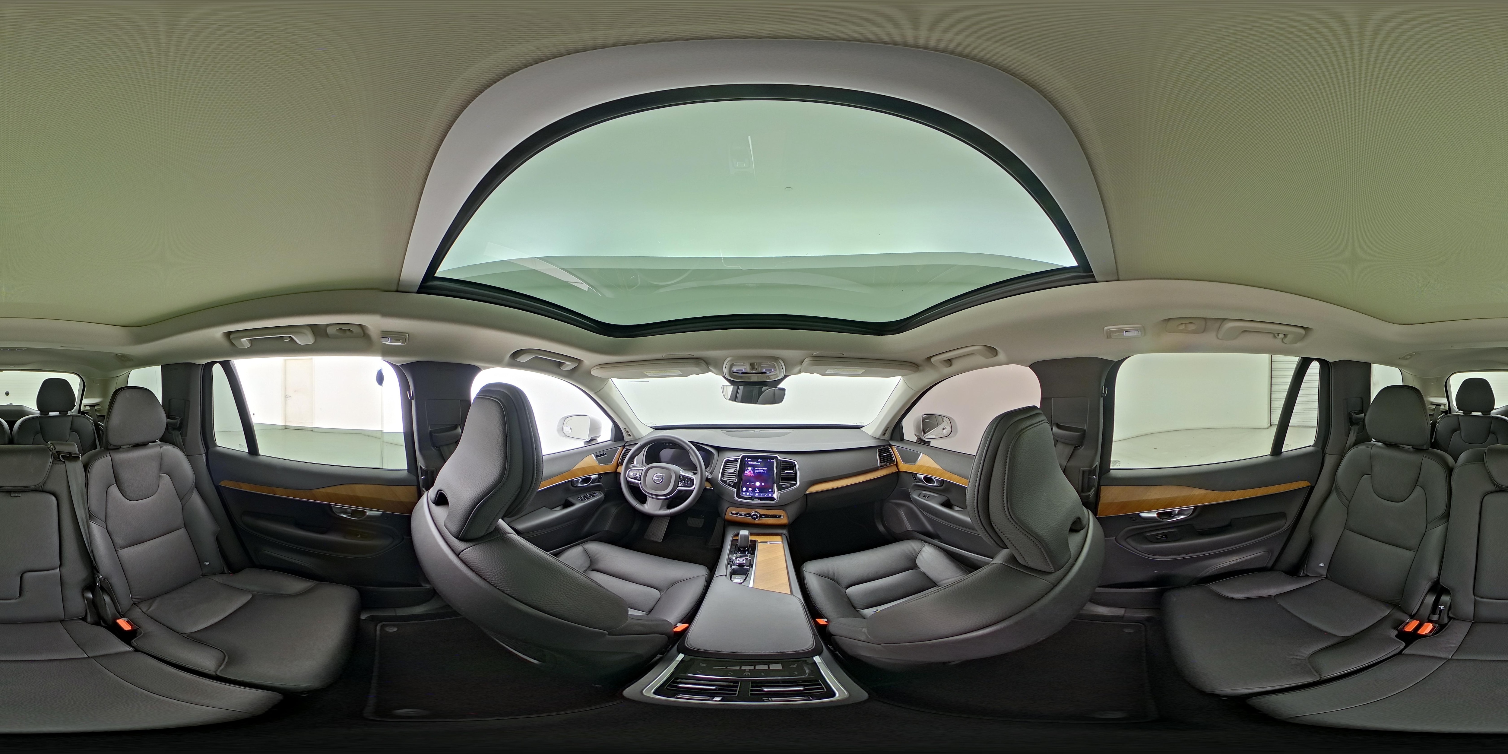 2023 Volvo XC90 Plus - Photo 26