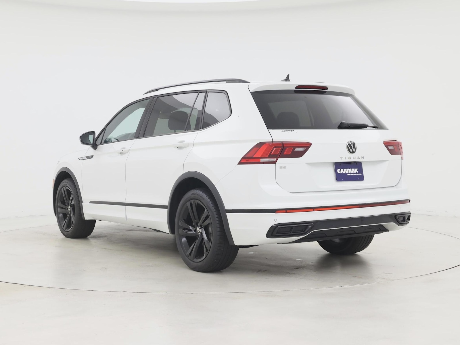 2024 Volkswagen Tiguan SE R-LINE BLACK - Photo 3