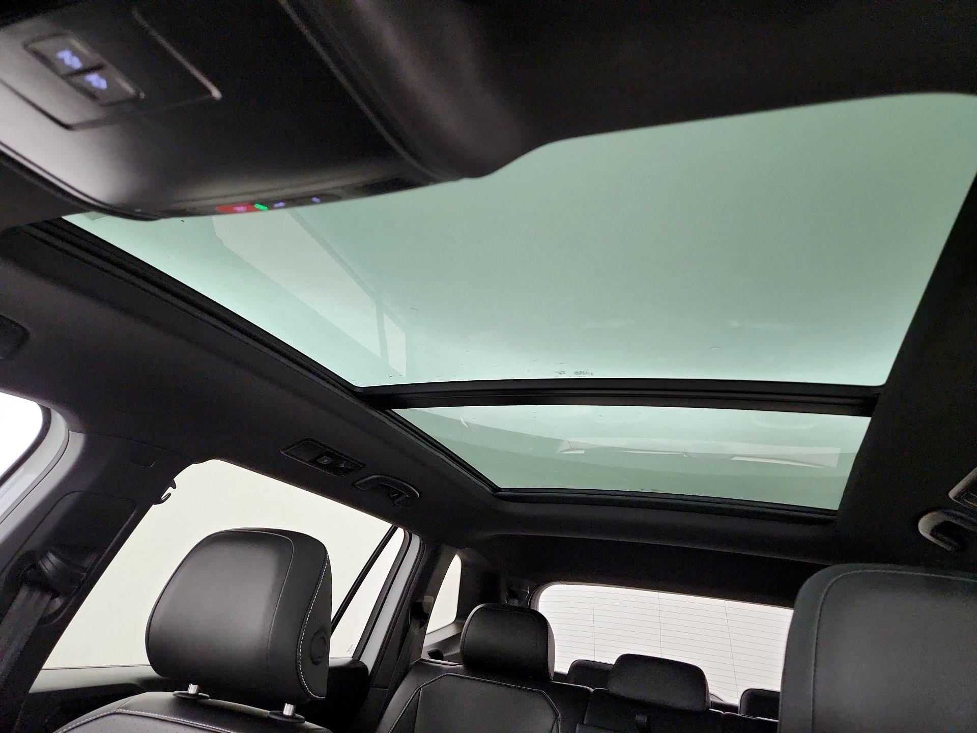 Thumbnail: 2024 Volkswagen Tiguan - 19