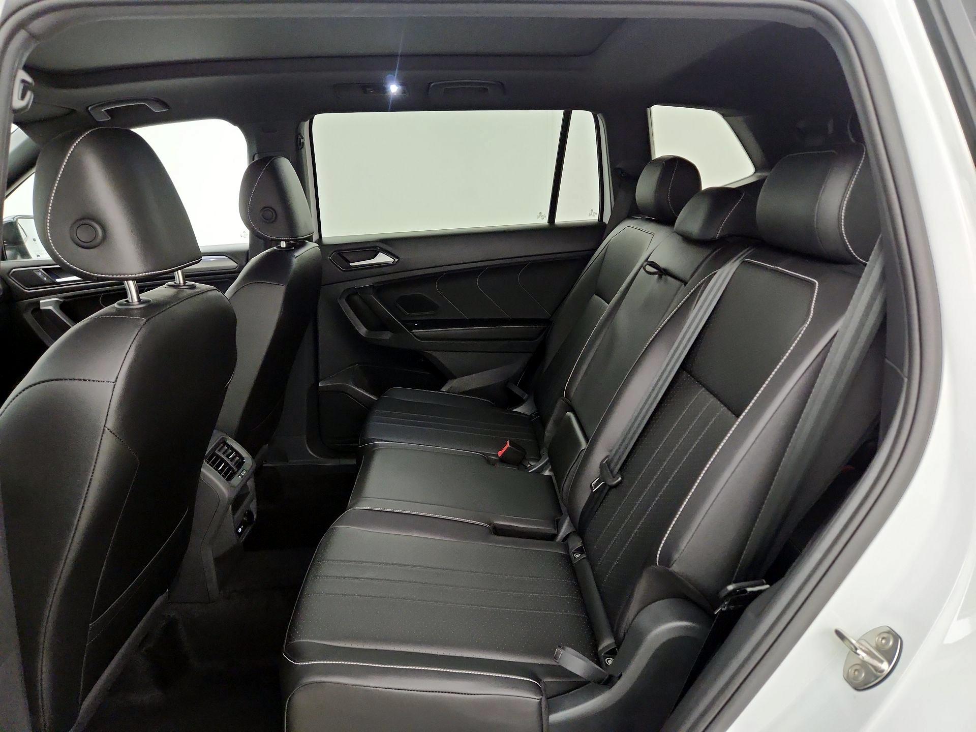 Thumbnail: 2024 Volkswagen Tiguan - 20