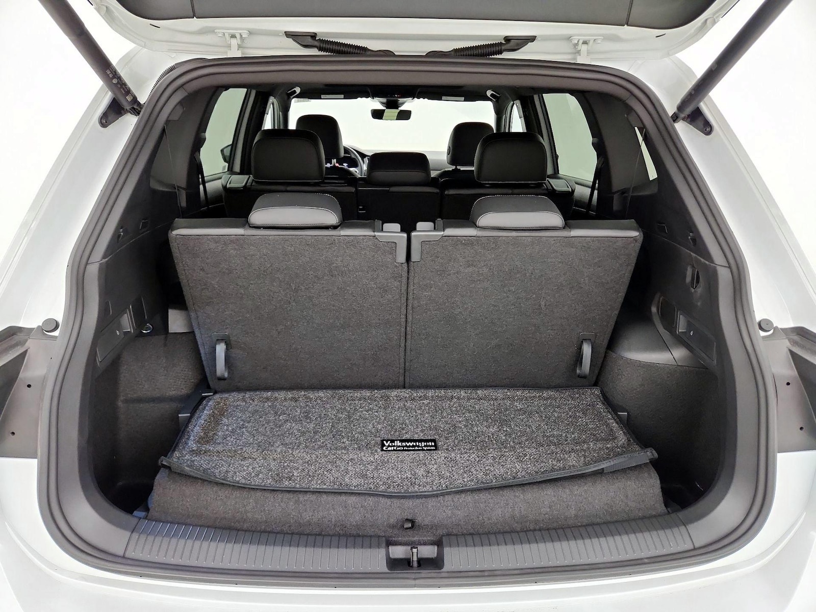 2024 Volkswagen Tiguan SE R-LINE BLACK - Photo 23
