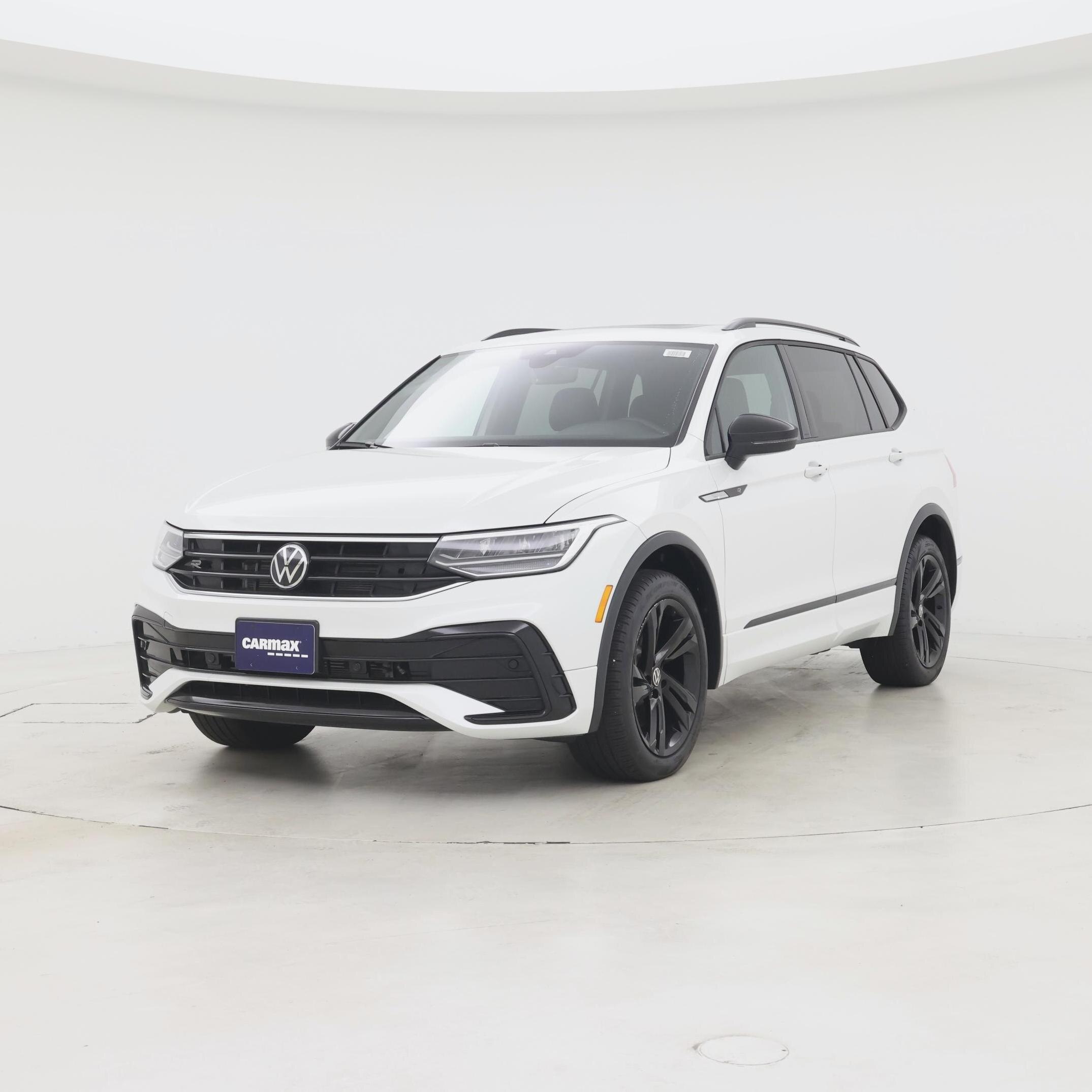 Thumbnail: 2024 Volkswagen Tiguan - 4