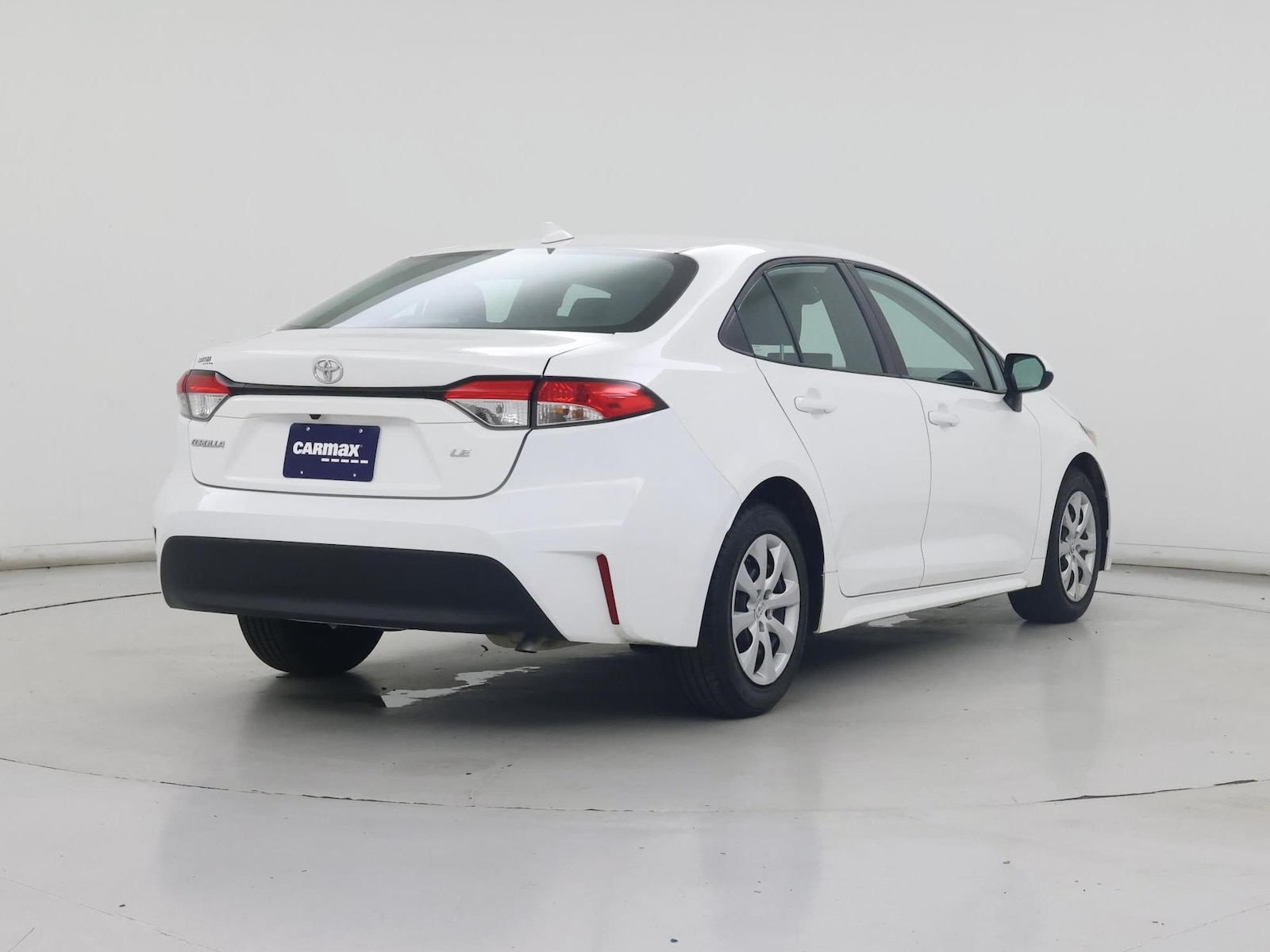 2024 Toyota Corolla LE - Photo 9