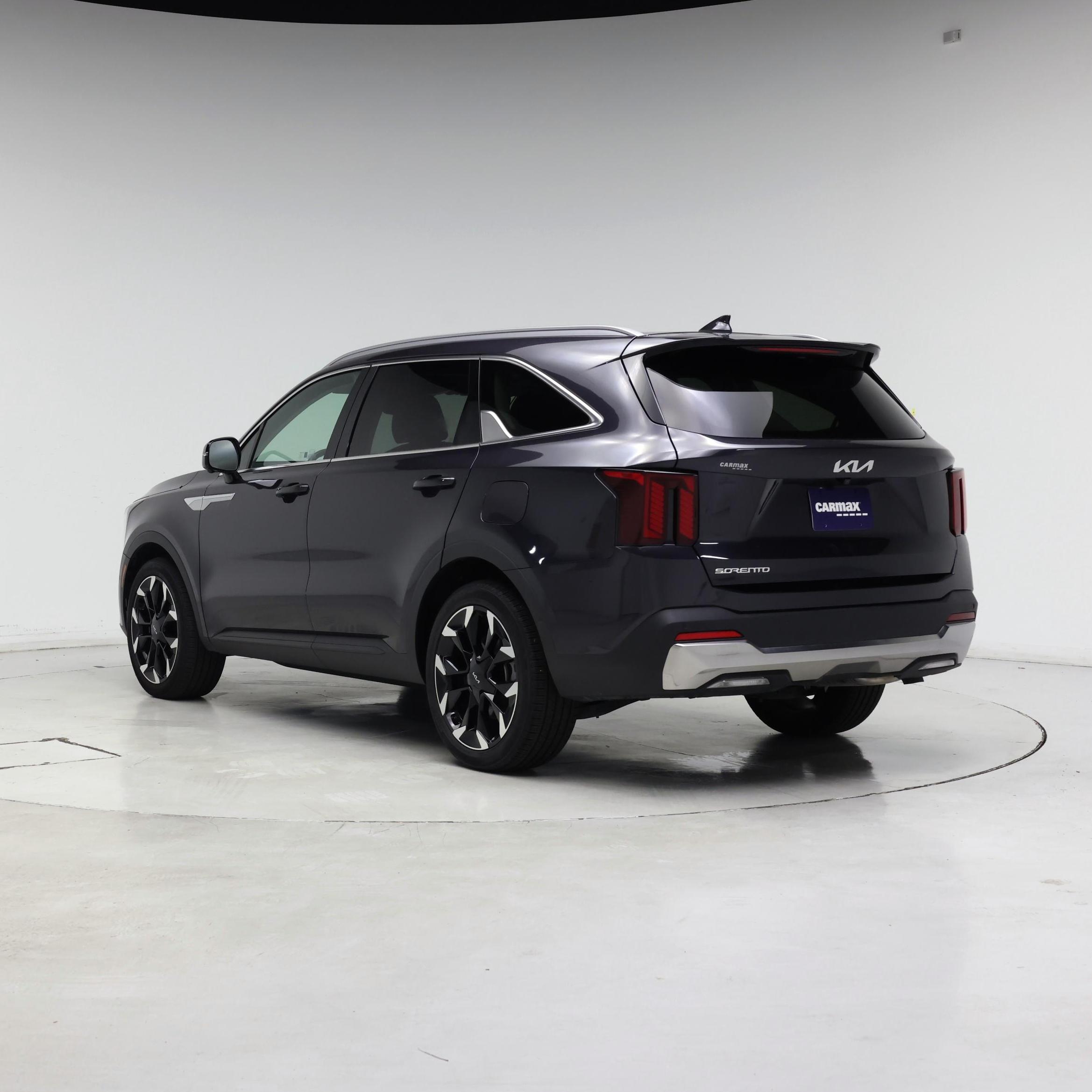 Thumbnail: 2025 Kia Sorento - 2