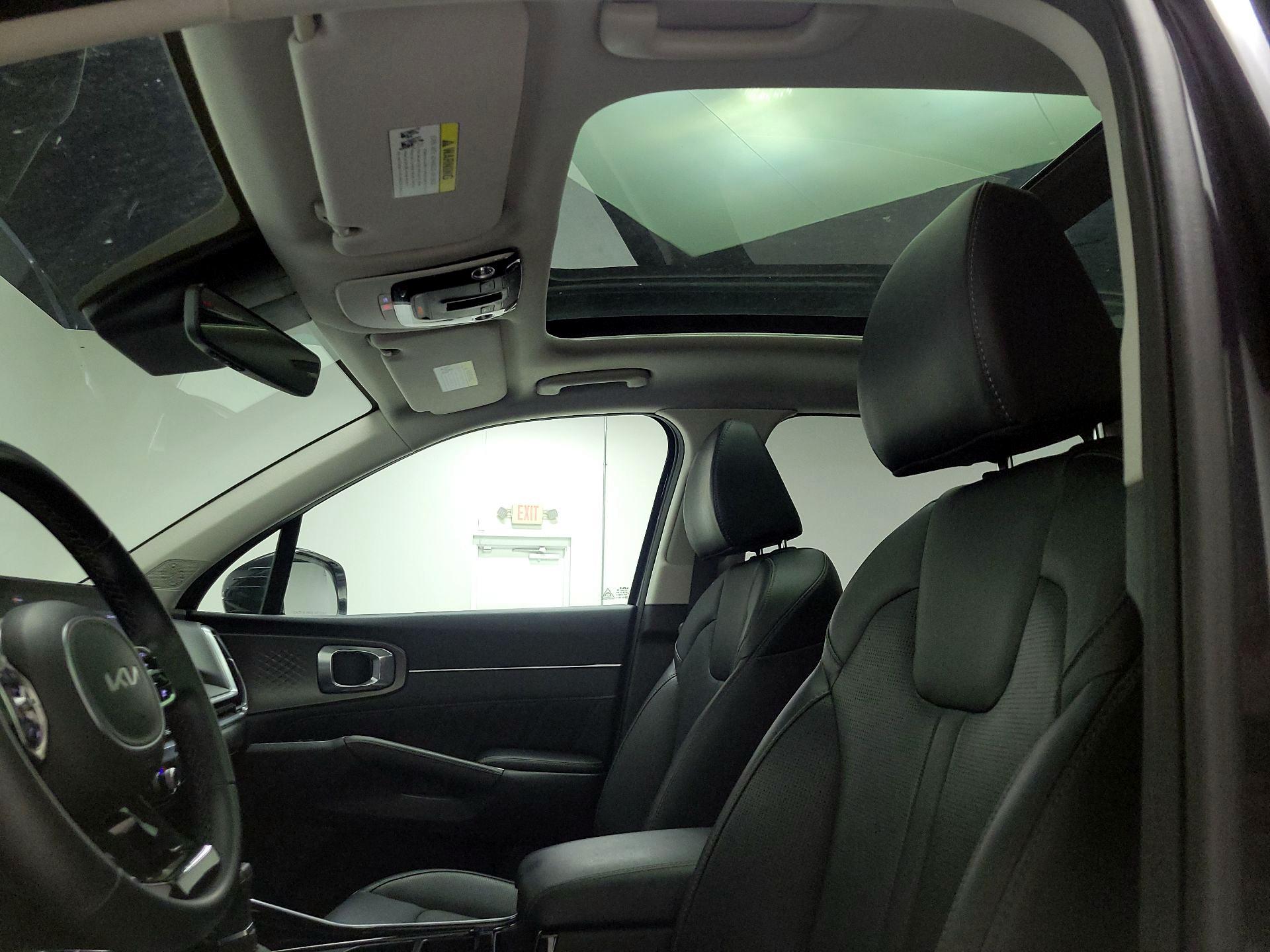 Thumbnail: 2025 Kia Sorento - 20